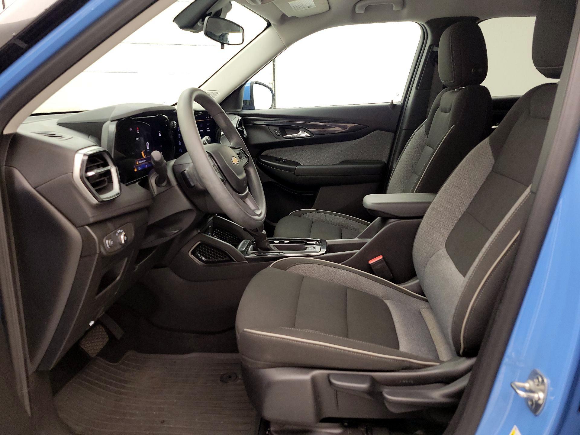 Thumbnail: 2024 Chevrolet TrailBlazer - 11