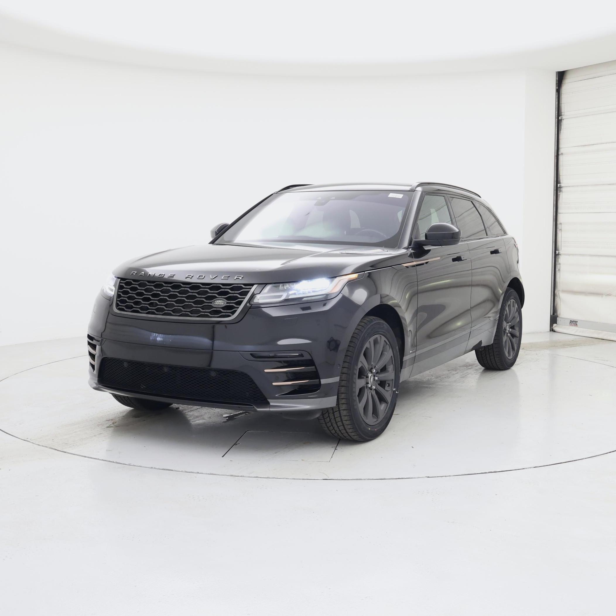 Thumbnail: 2018 Land Rover Range Rover Velar - 4