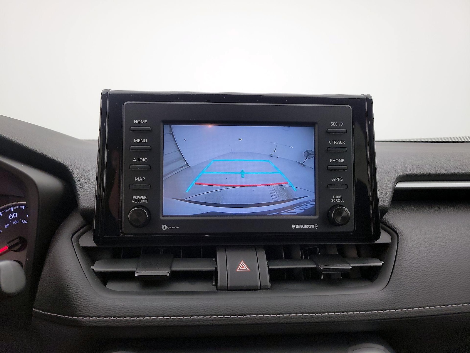 2021 Toyota RAV4 LE - Photo 15