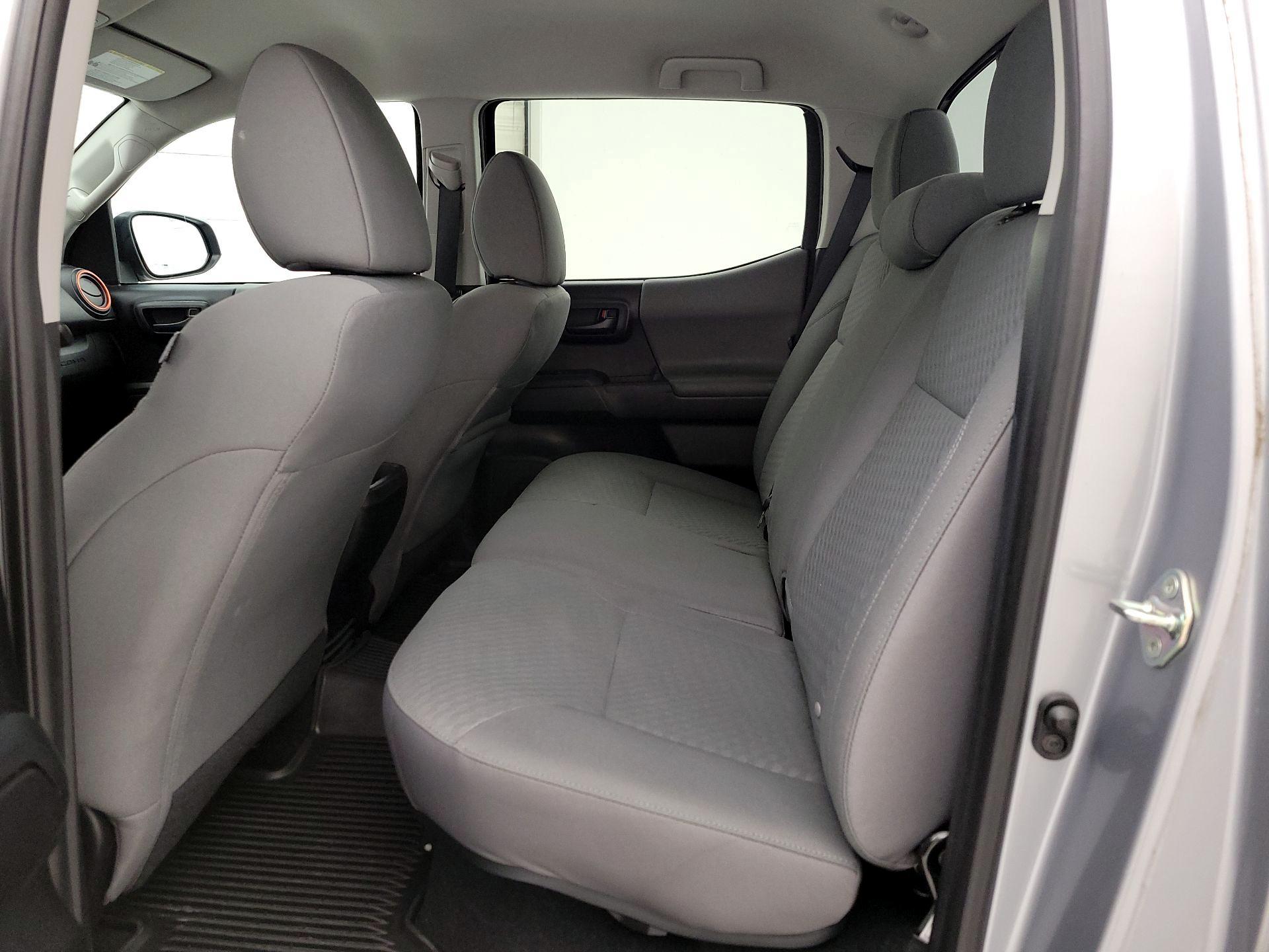 Thumbnail: 2020 Toyota Tacoma - 19