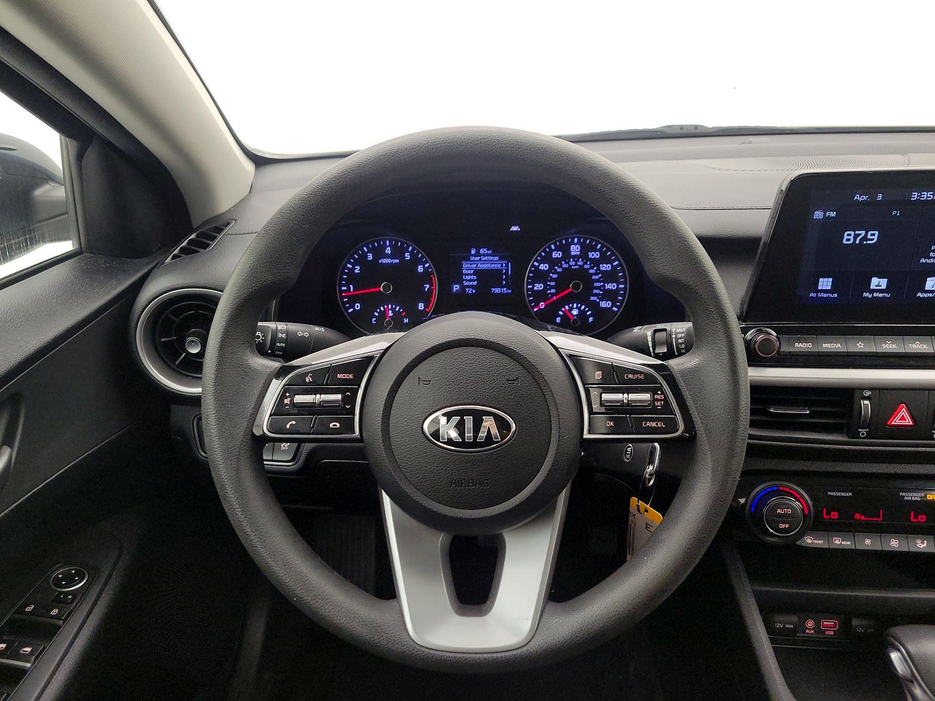 Thumbnail: 2019 Kia Forte - 10