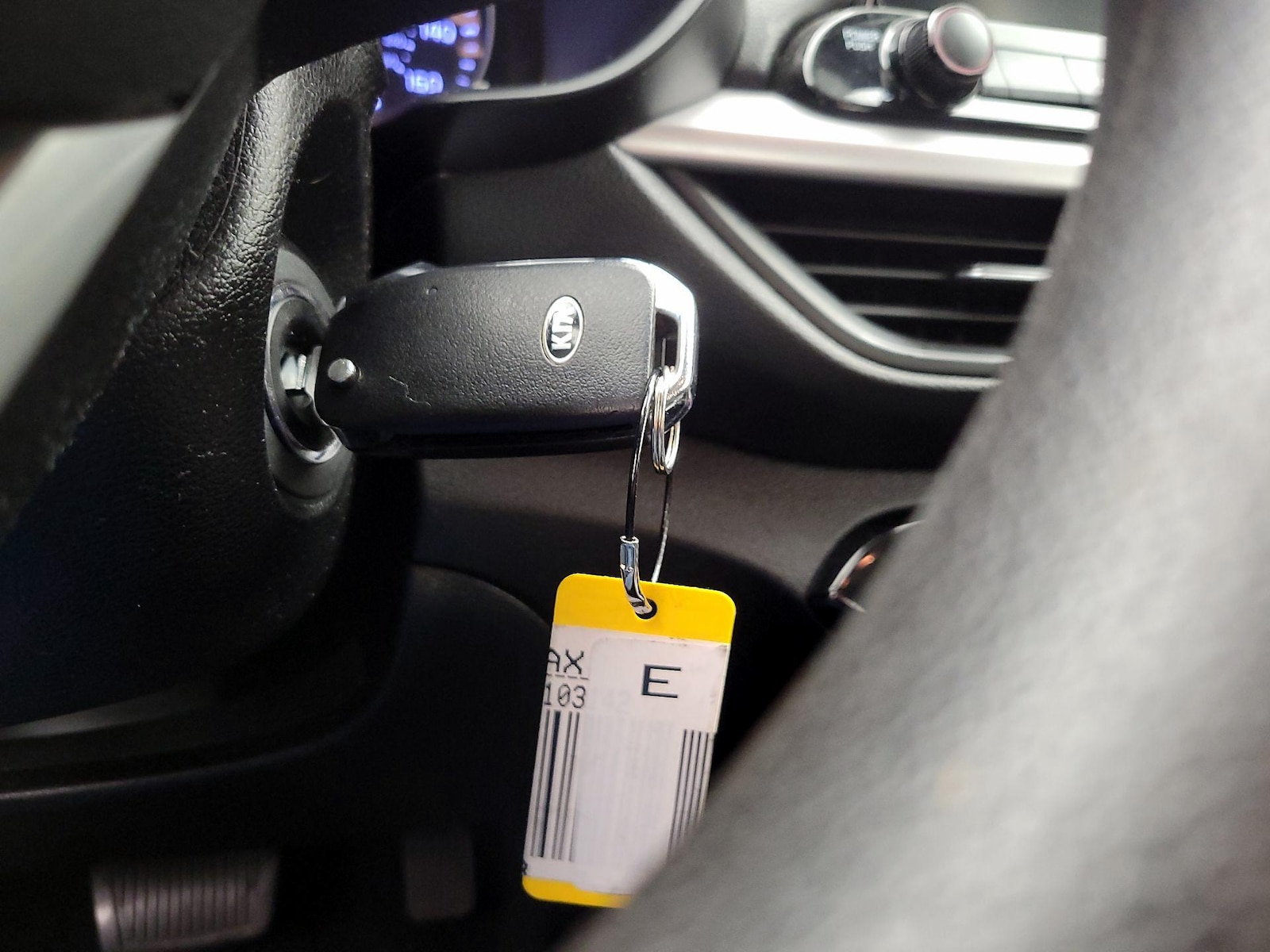 2019 Kia FORTE LXS - Photo 23
