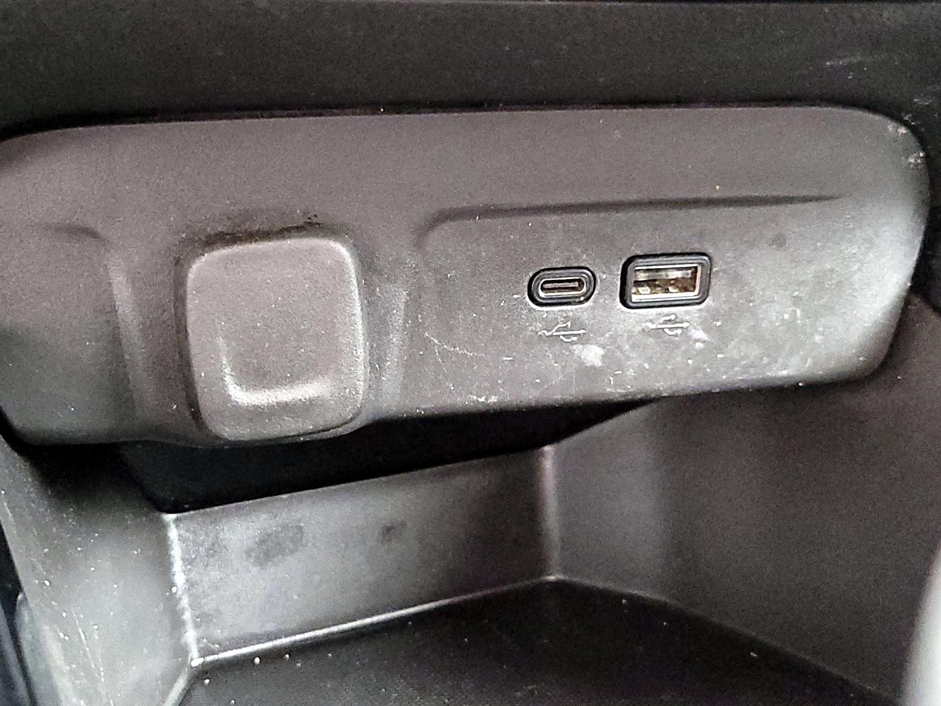 Thumbnail: 2025 Chevrolet Trax - 18