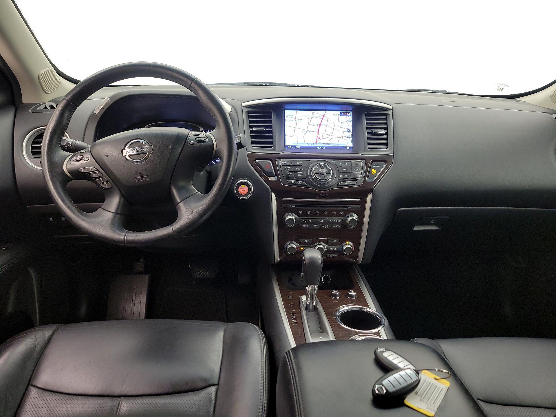 Thumbnail: 2014 Nissan Pathfinder - 9