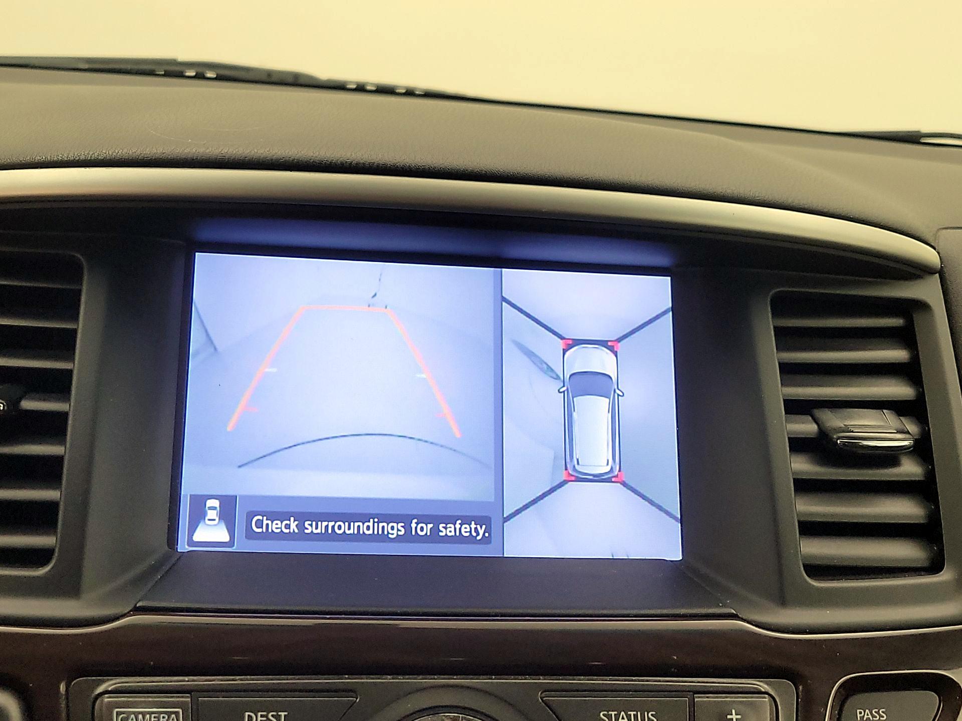 Thumbnail: 2014 Nissan Pathfinder - 14