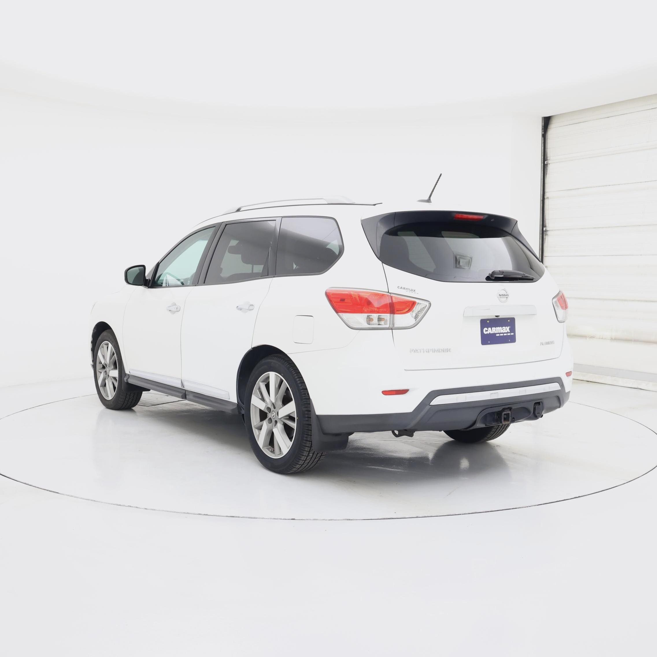 Thumbnail: 2014 Nissan Pathfinder - 2