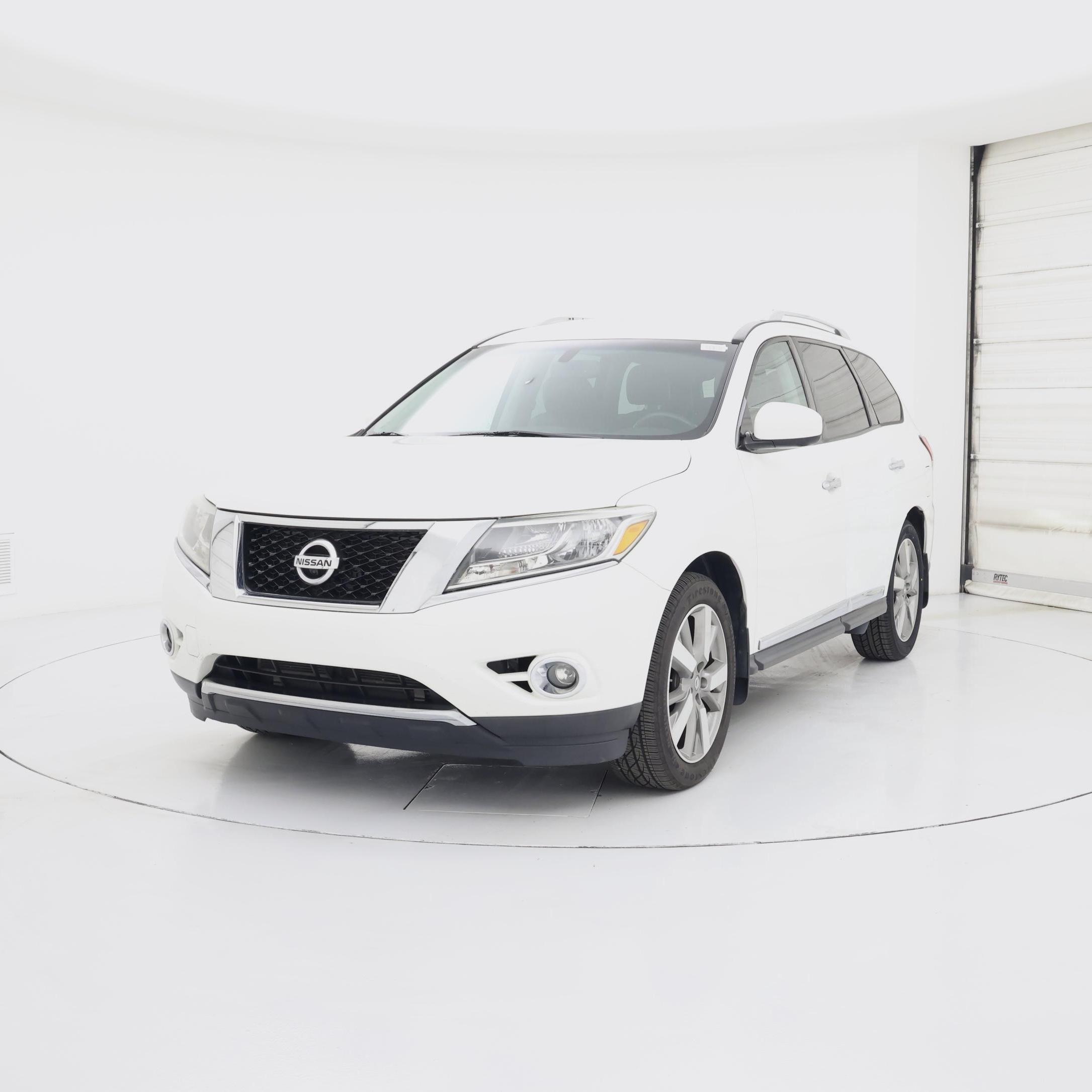 Thumbnail: 2014 Nissan Pathfinder - 4