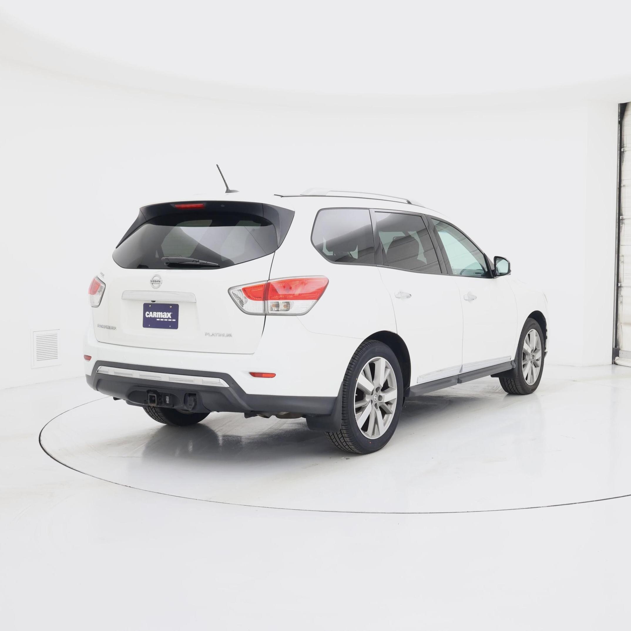 Thumbnail: 2014 Nissan Pathfinder - 8