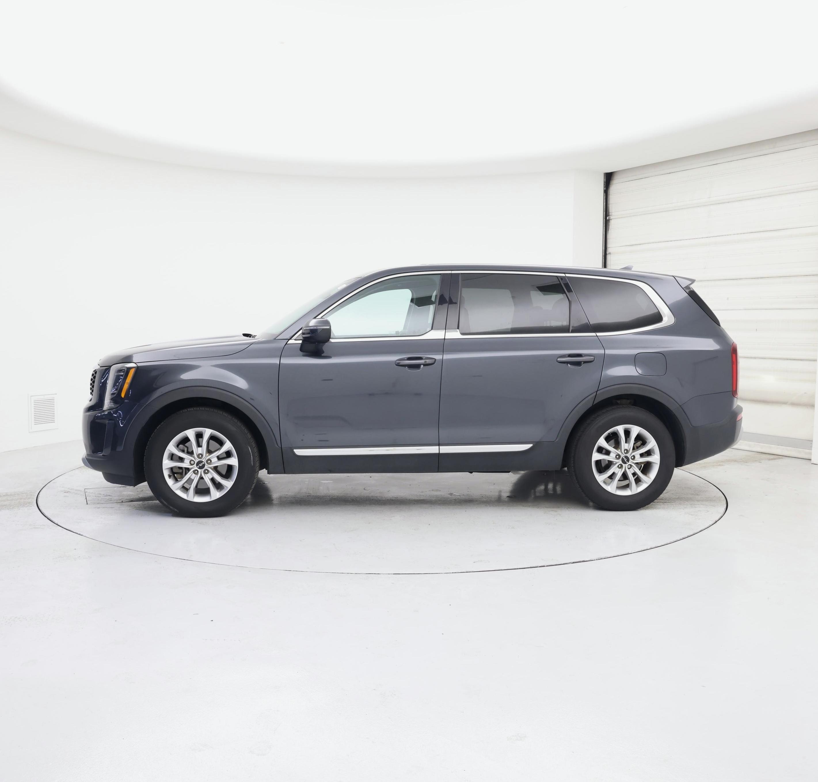 Thumbnail: 2022 Kia Telluride - 3