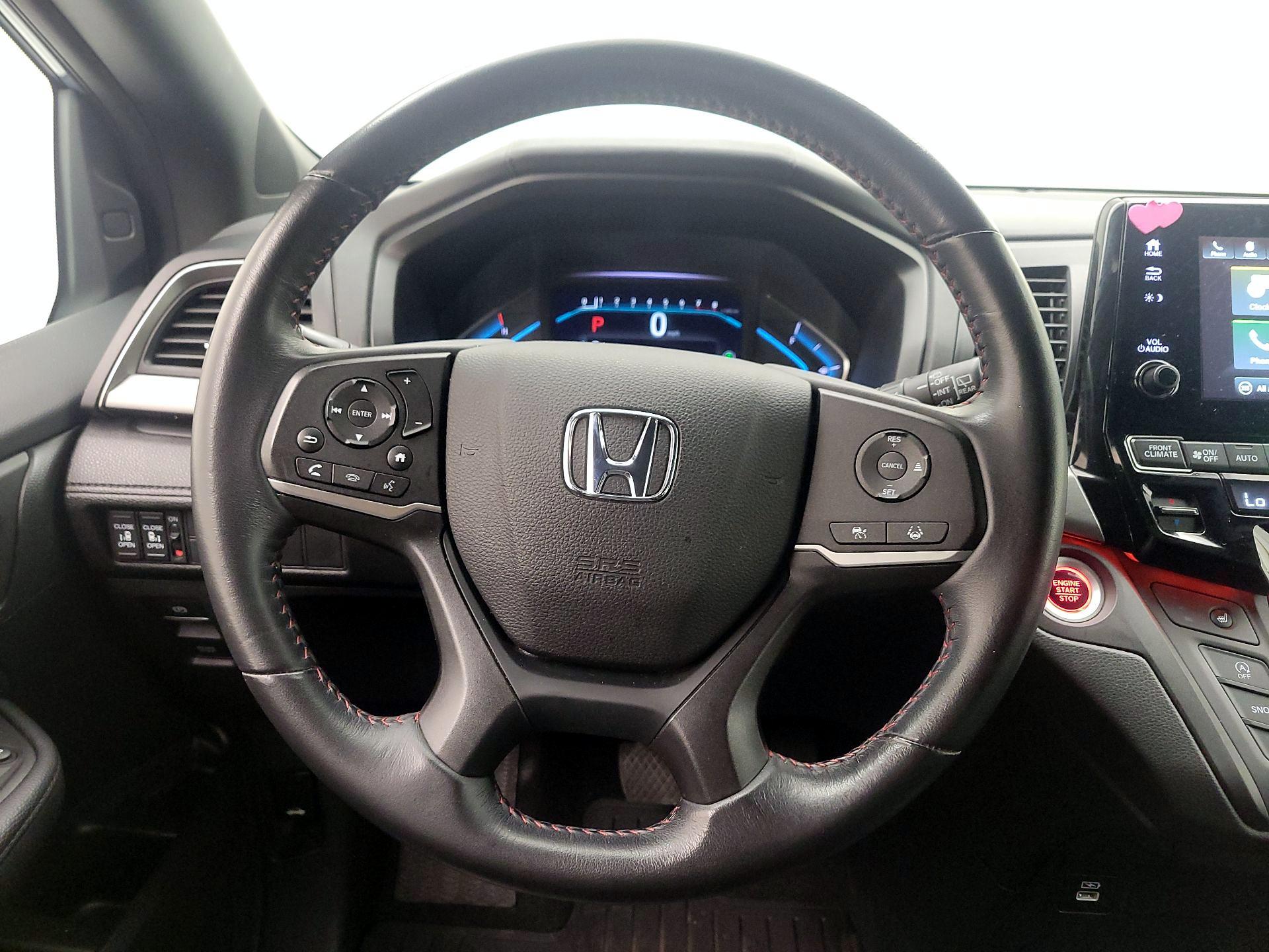 Thumbnail: 2023 Honda Odyssey - 10