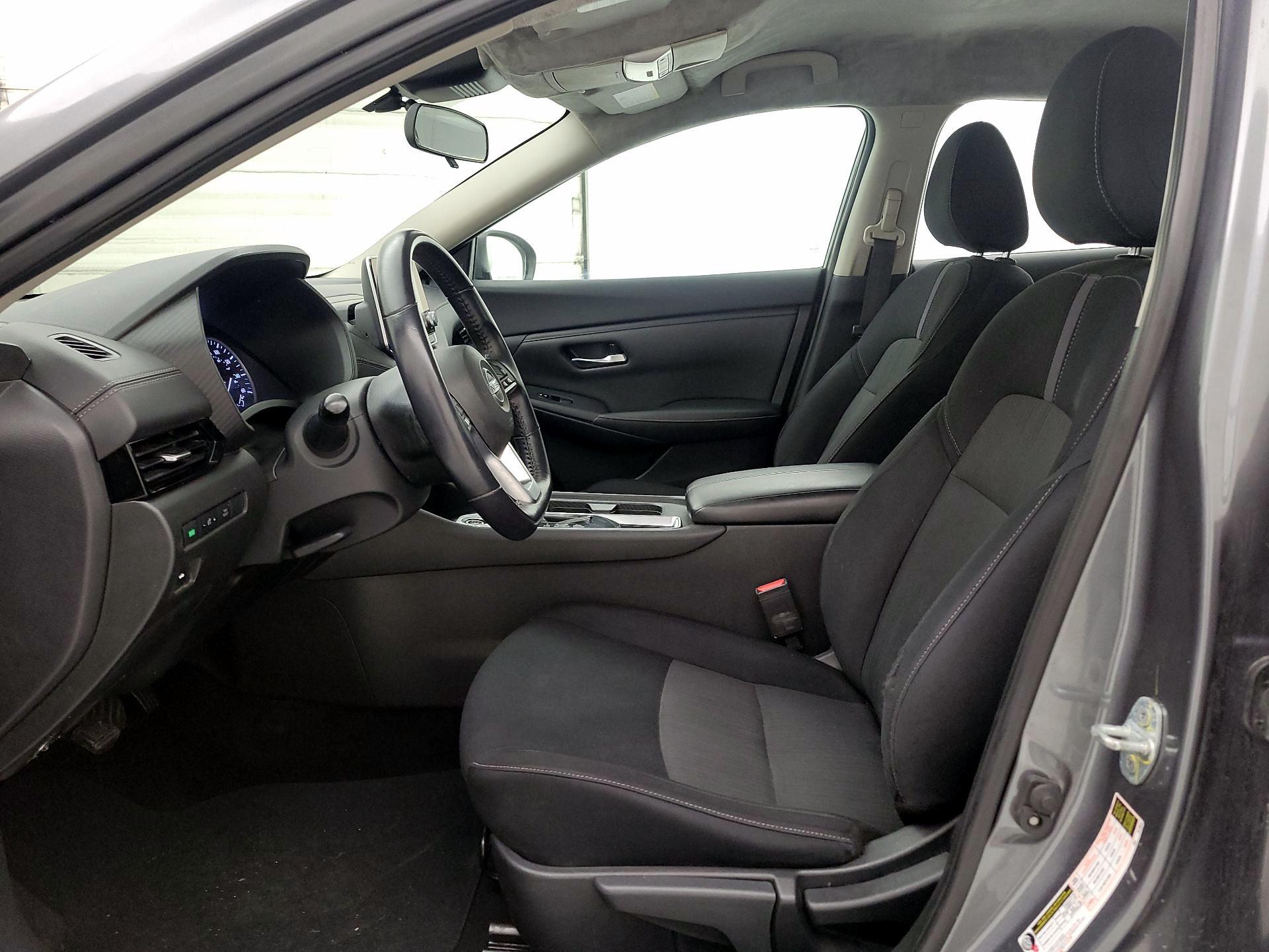 Thumbnail: 2021 Nissan Sentra - 11