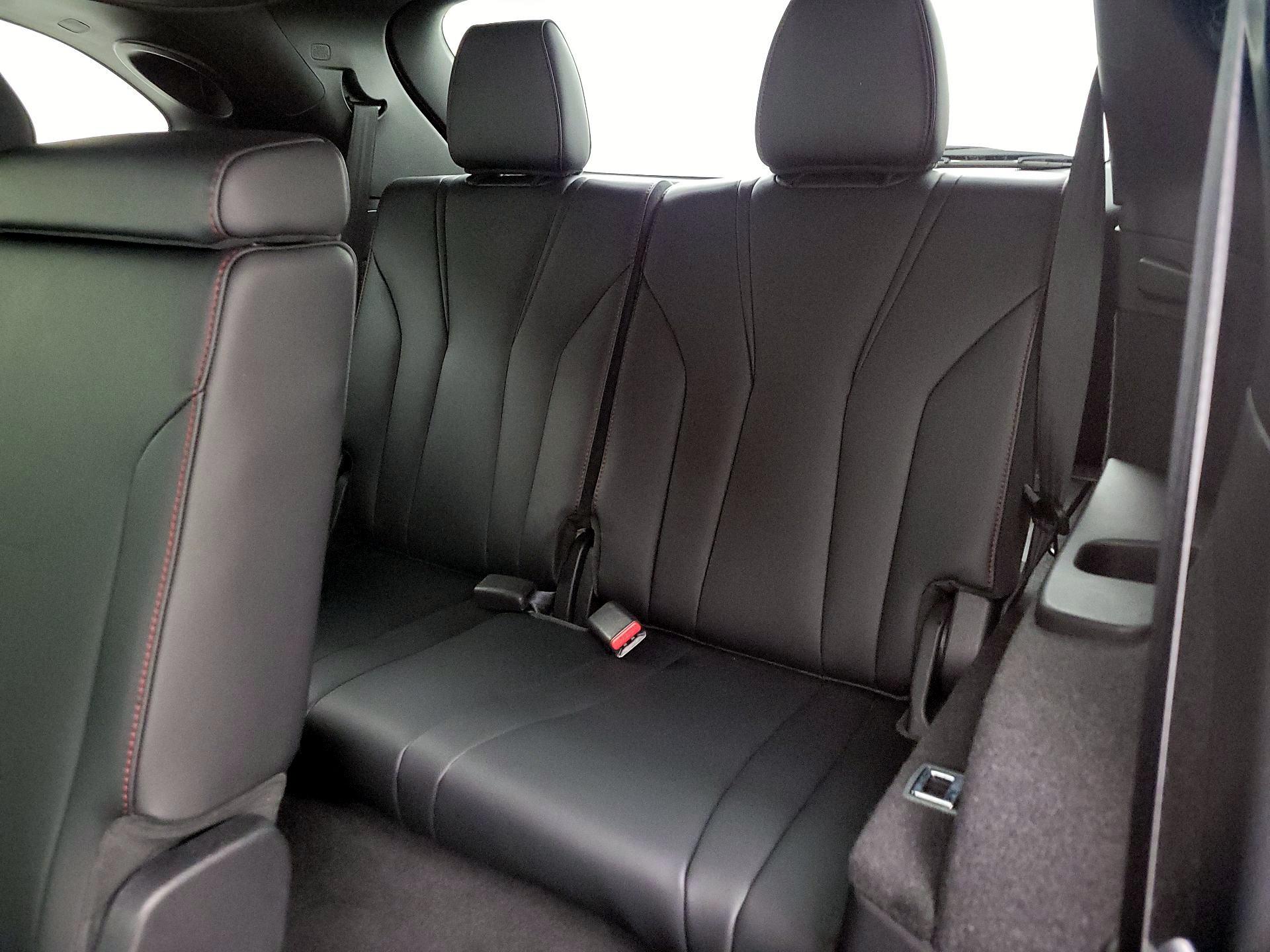 Thumbnail: 2023 Acura MDX - 20