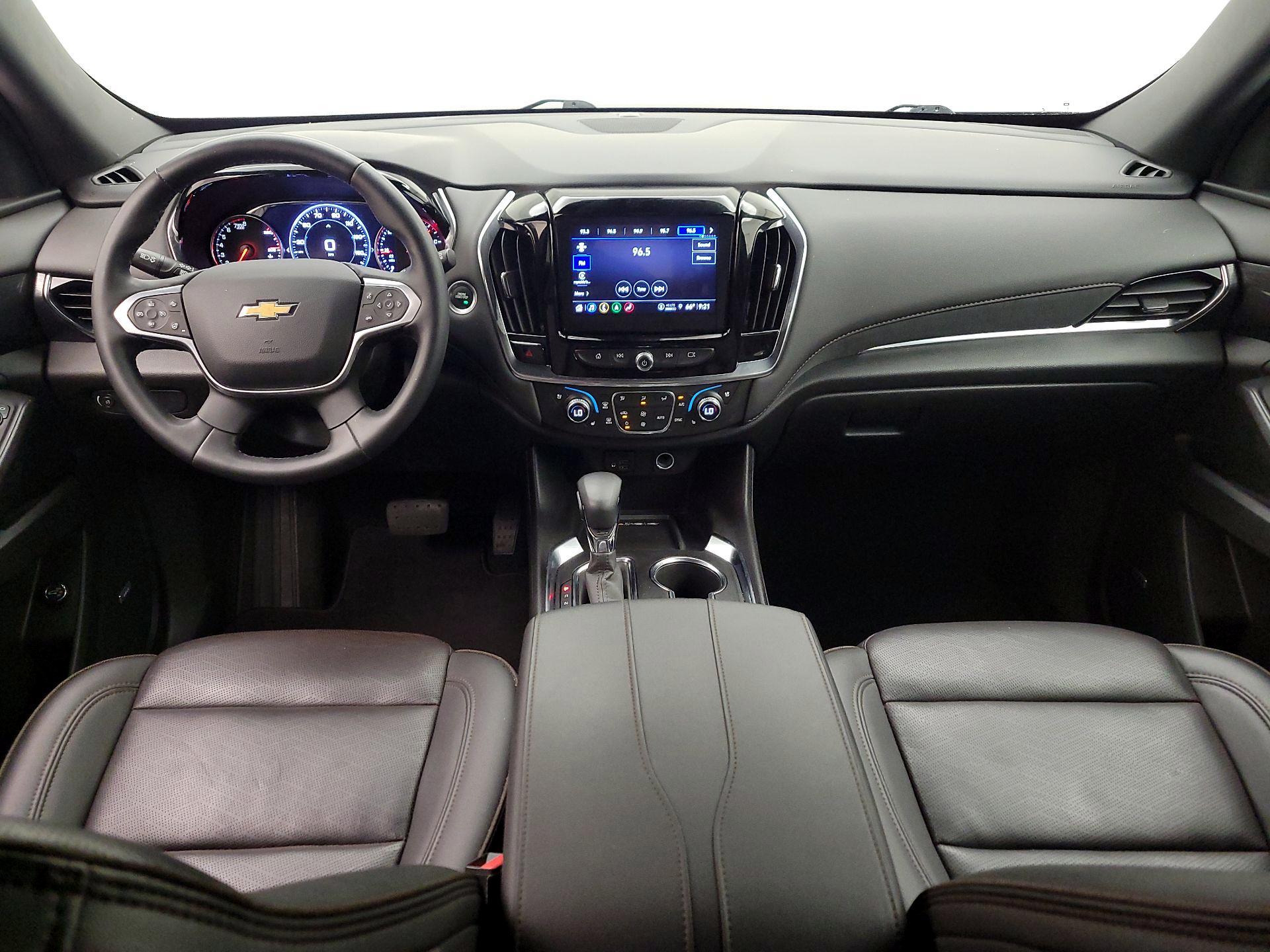 Thumbnail: 2023 Chevrolet Traverse - 9