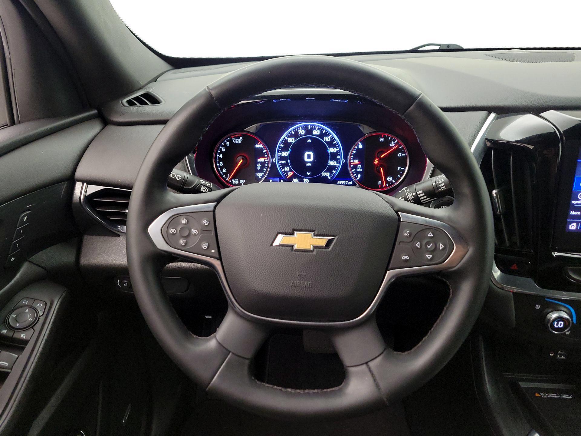 Thumbnail: 2023 Chevrolet Traverse - 10