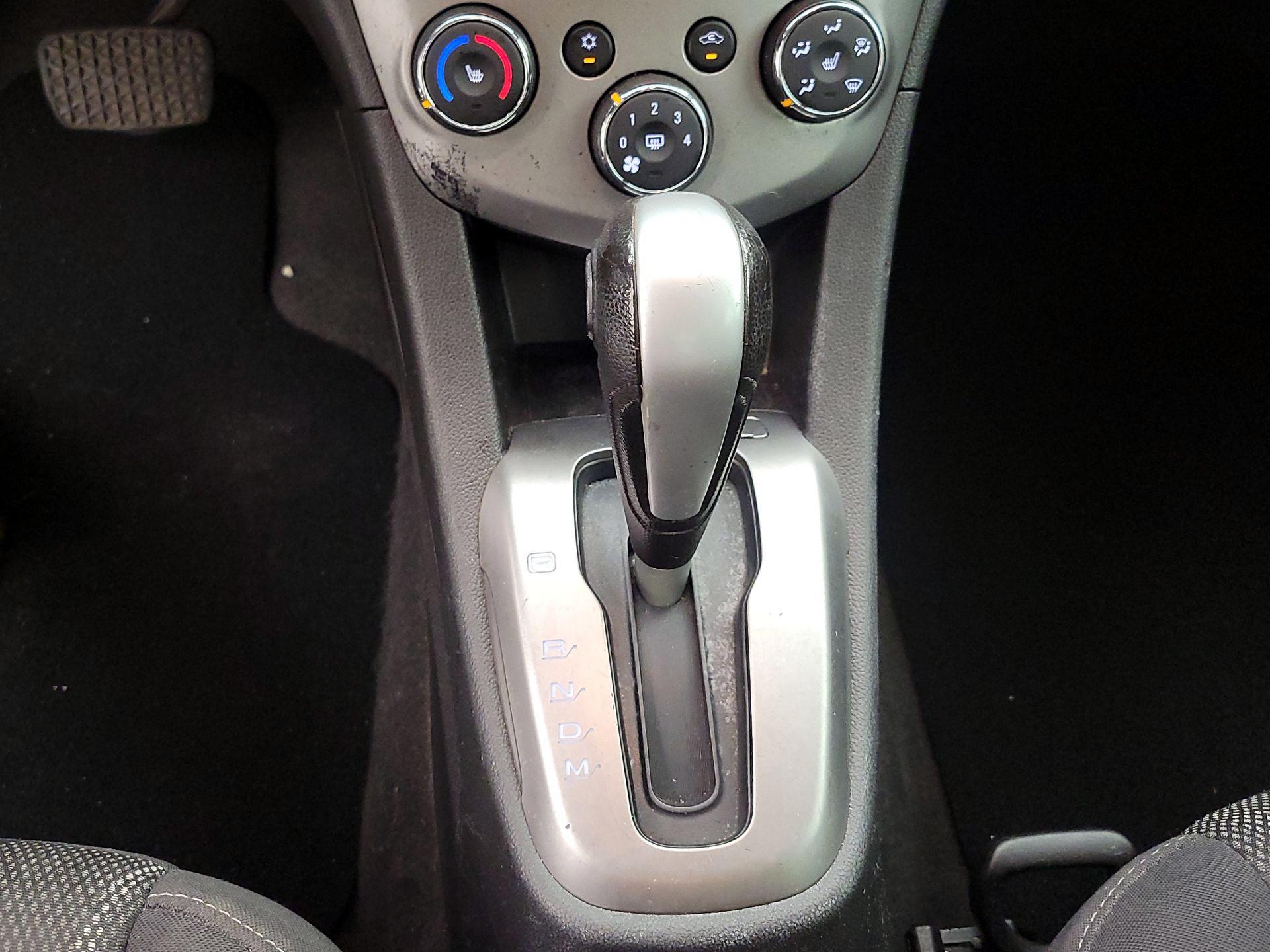 Thumbnail: 2020 Chevrolet Sonic - 17