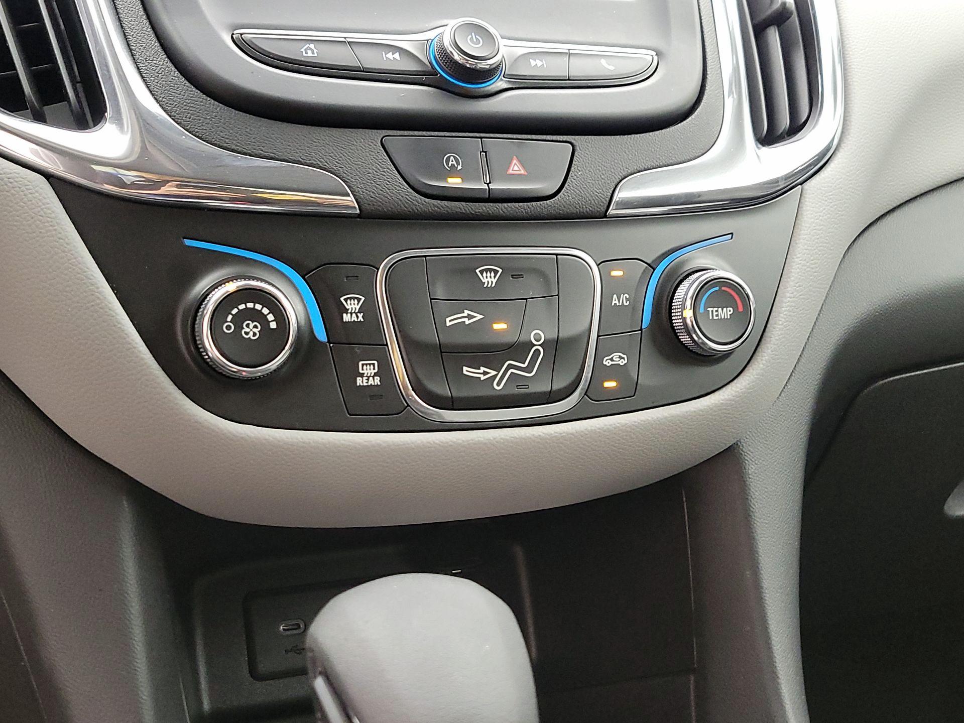 Thumbnail: 2023 Chevrolet Equinox - 16