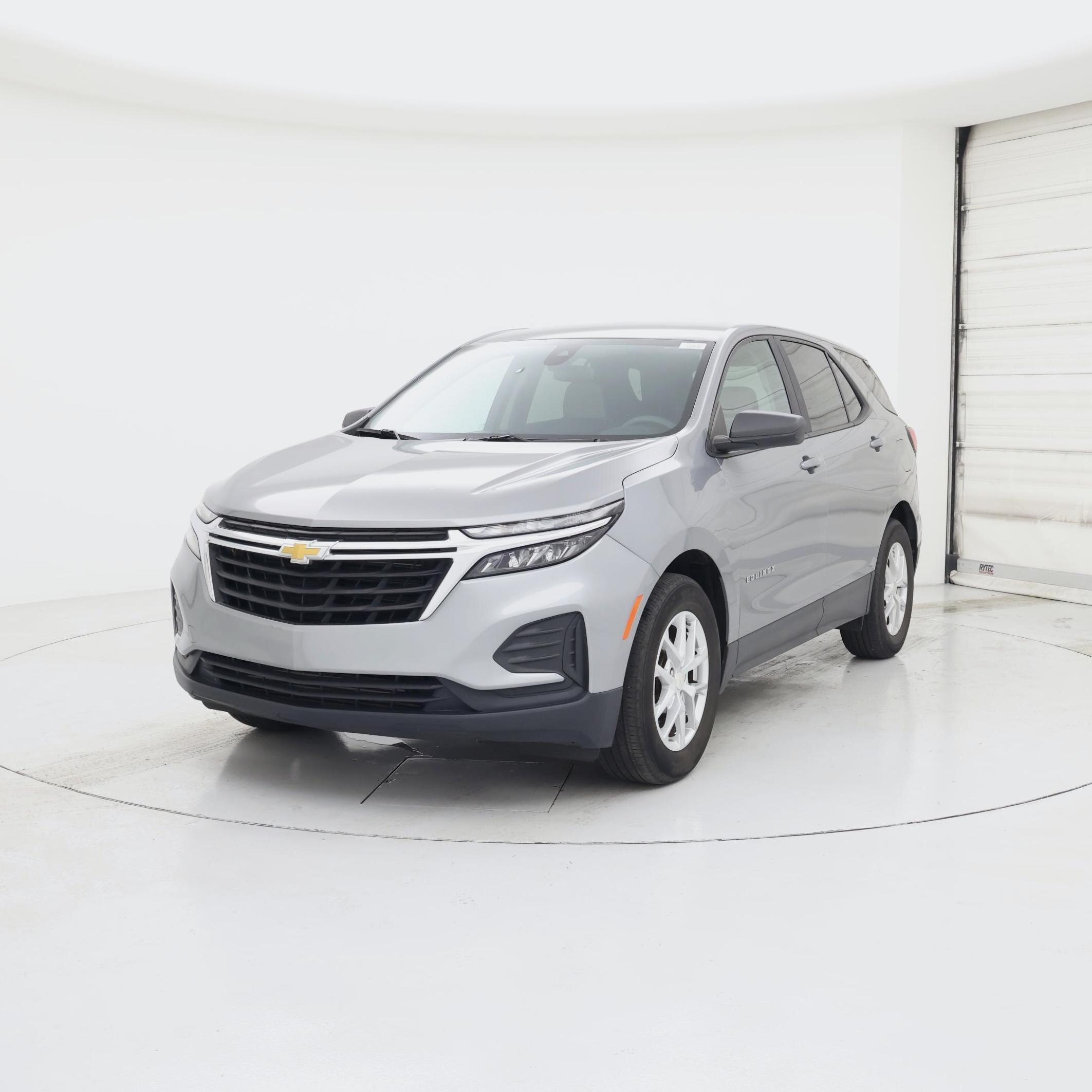 Thumbnail: 2023 Chevrolet Equinox - 4