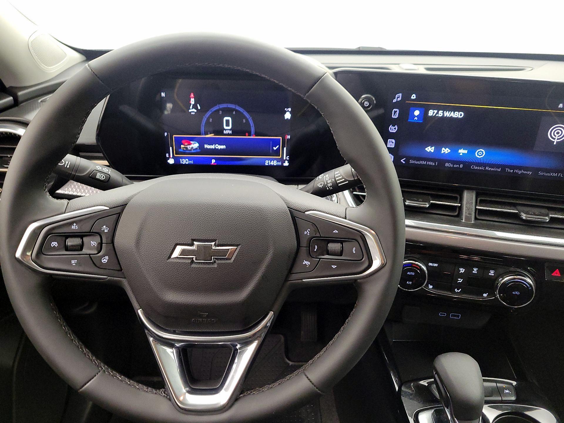 Thumbnail: 2025 Chevrolet Trax - 10