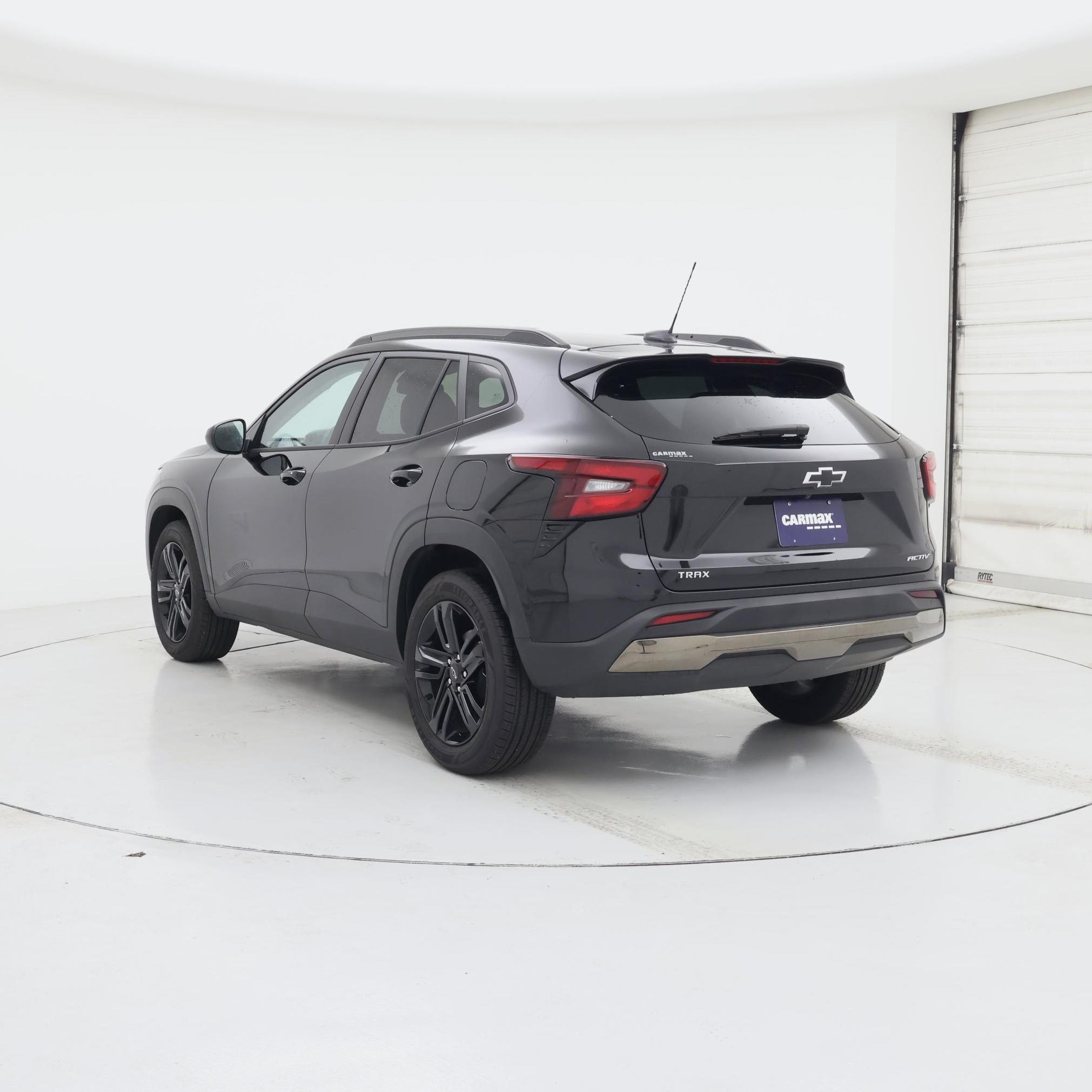Thumbnail: 2025 Chevrolet Trax - 2