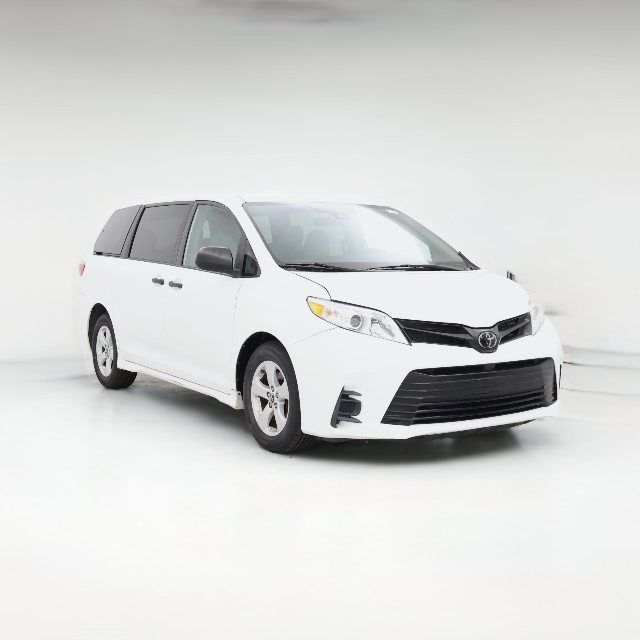 Thumbnail: 2019 Toyota Sienna - 1