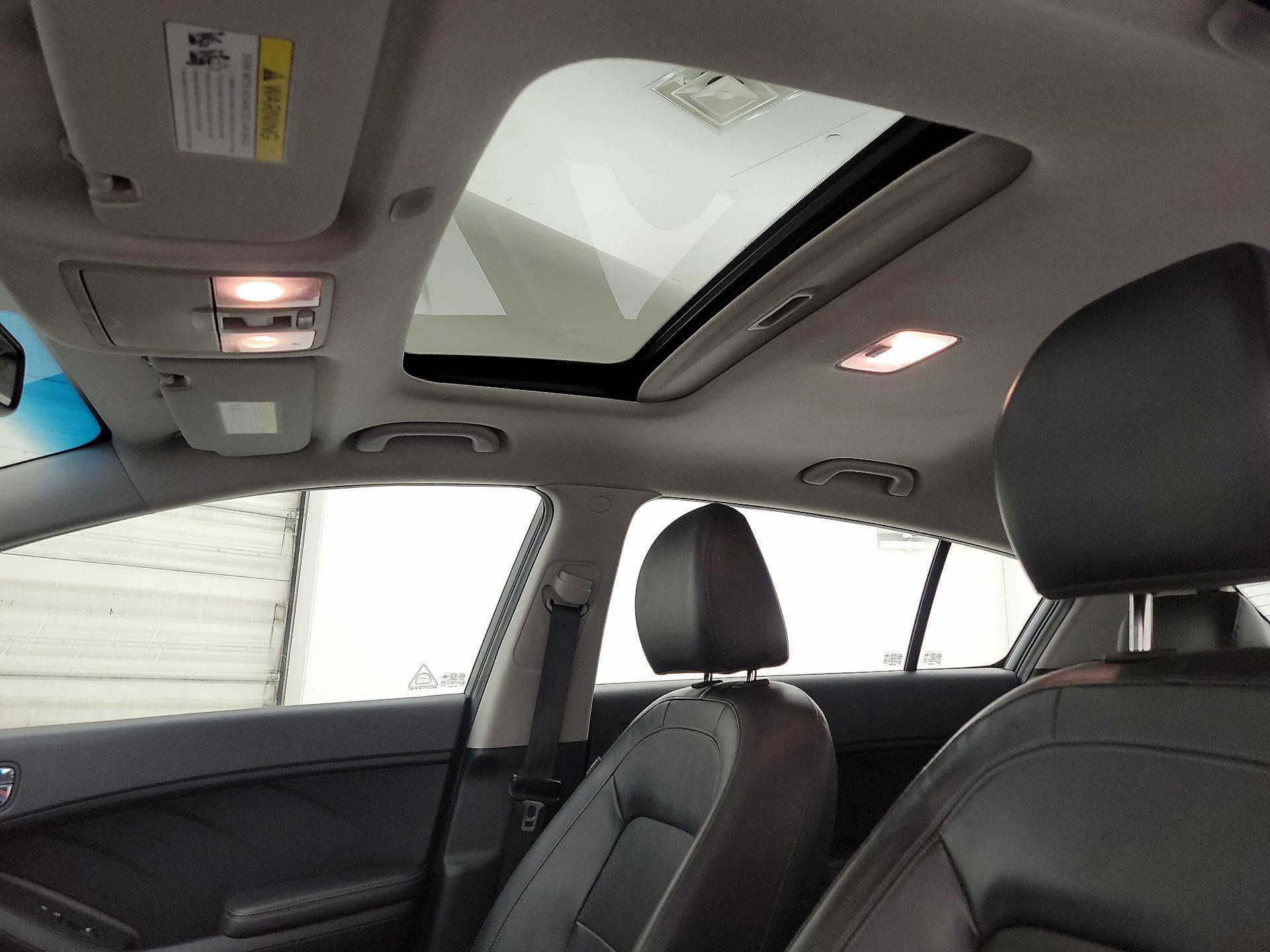 Thumbnail: 2016 Kia Forte - 20