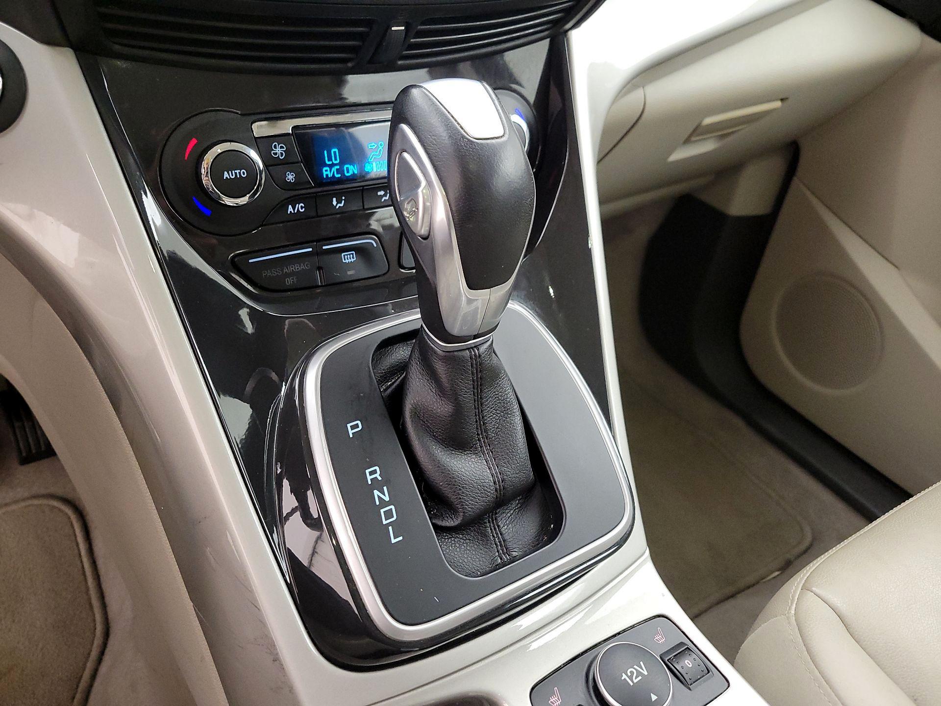 Thumbnail: 2014 Ford C-Max - 17