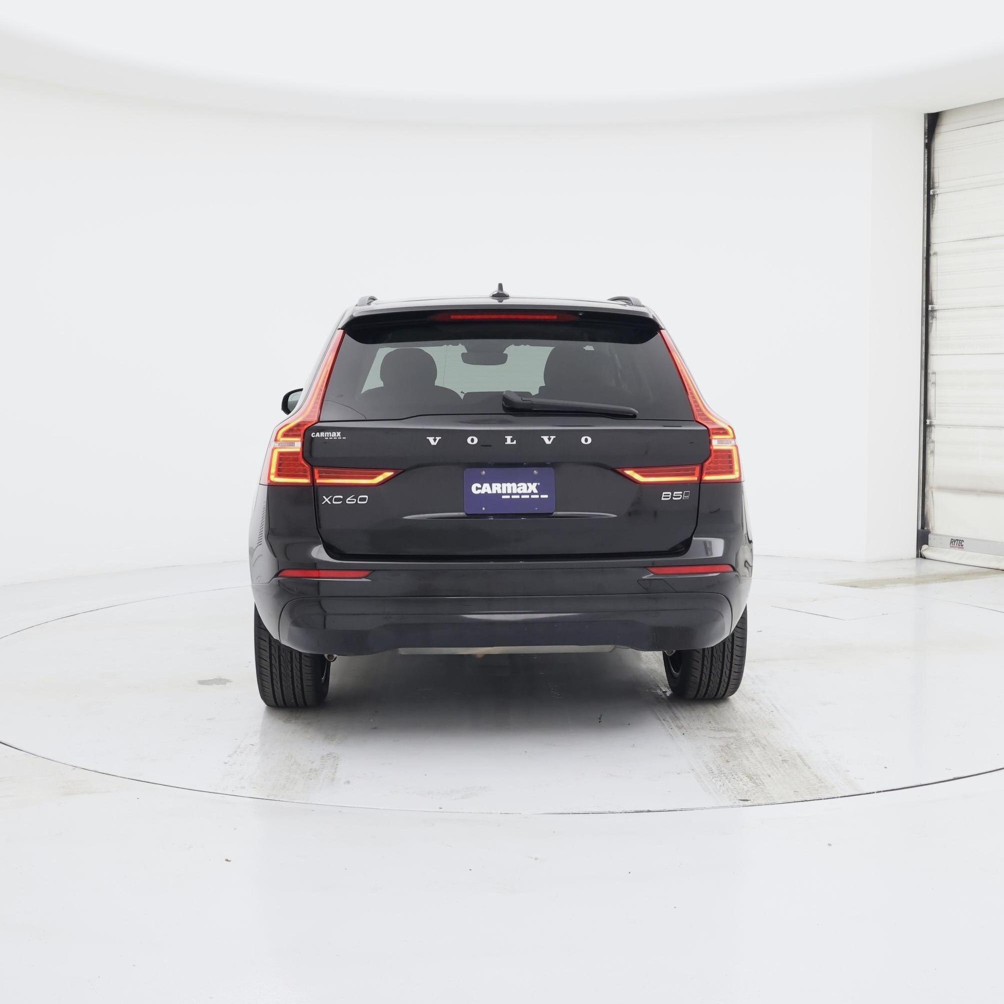 Thumbnail: 2022 Volvo XC60 - 6