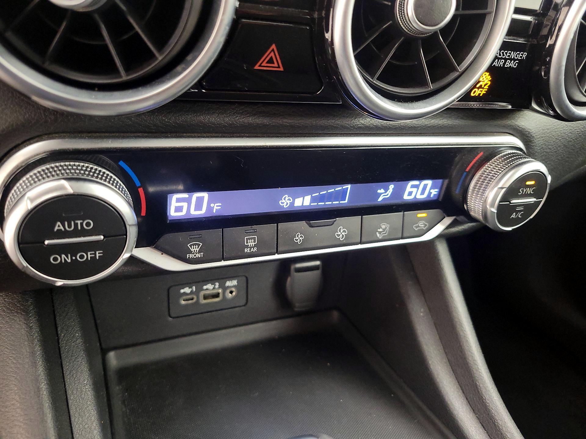 Thumbnail: 2020 Nissan Sentra - 14