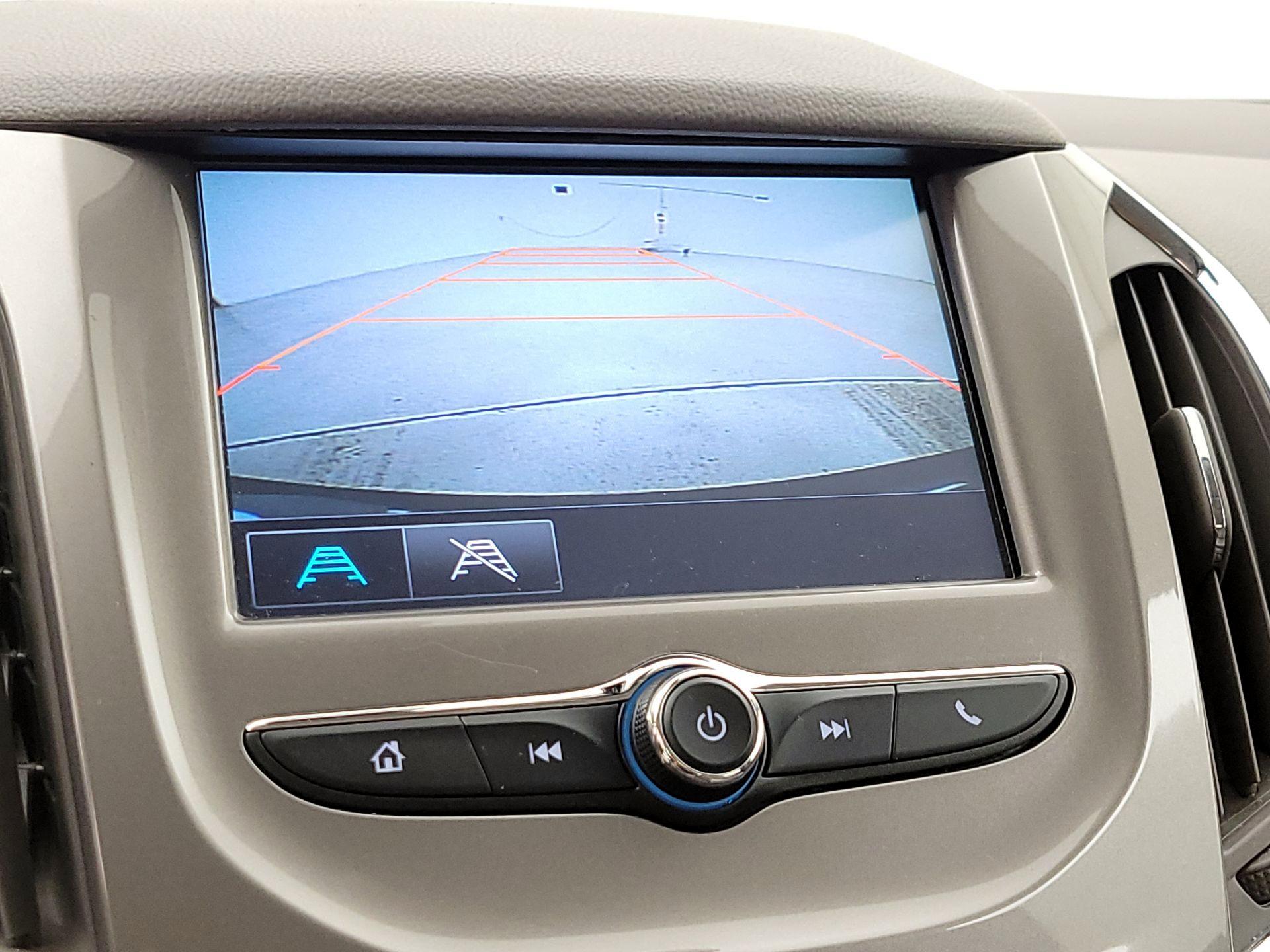 Thumbnail: 2017 Chevrolet Cruze - 14