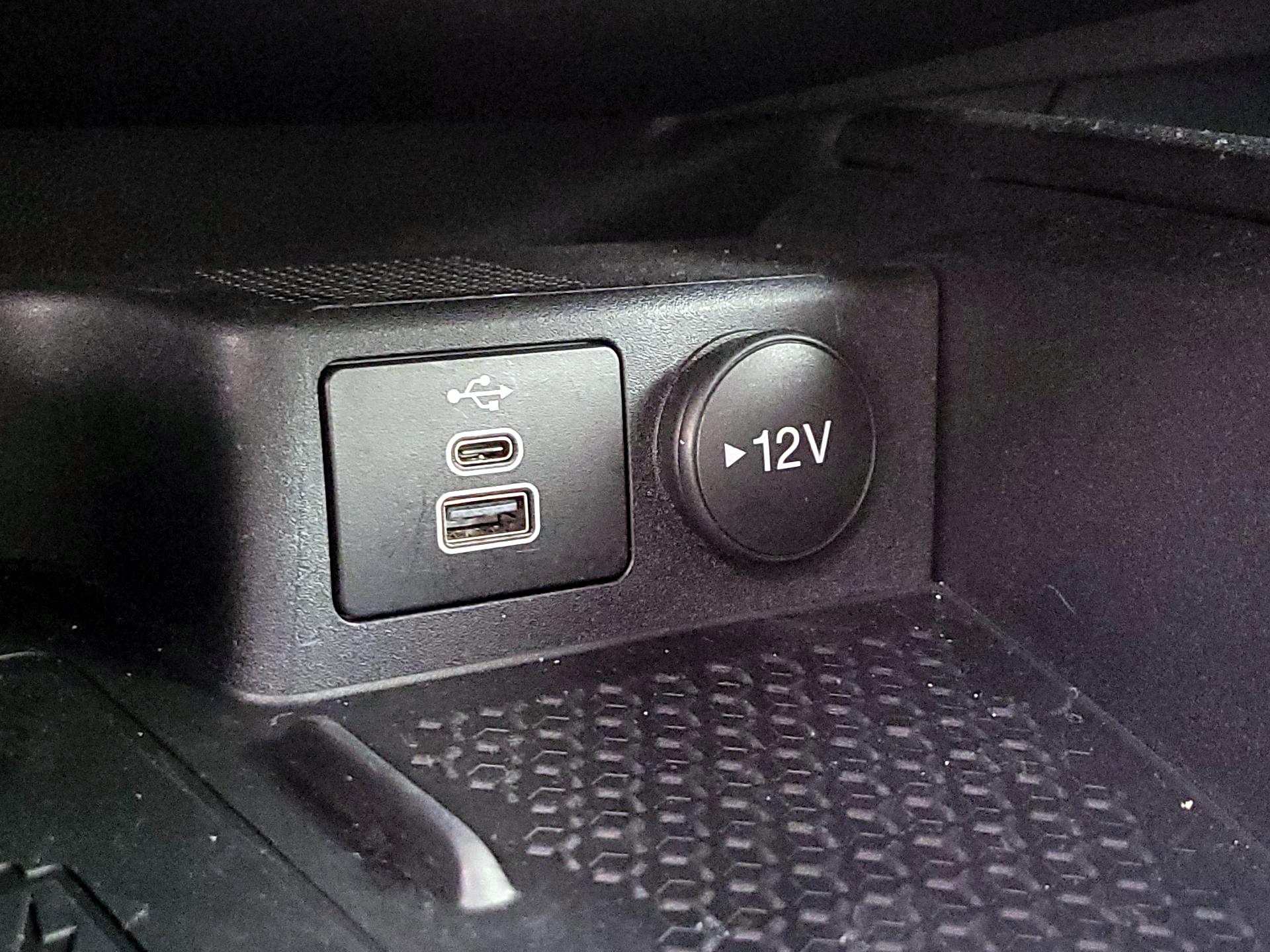 Thumbnail: 2023 Ford Bronco Sport - 18