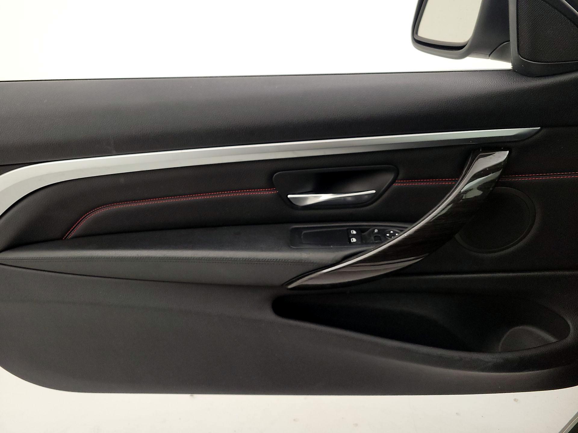 Thumbnail: 2016 BMW 4 Series - 12