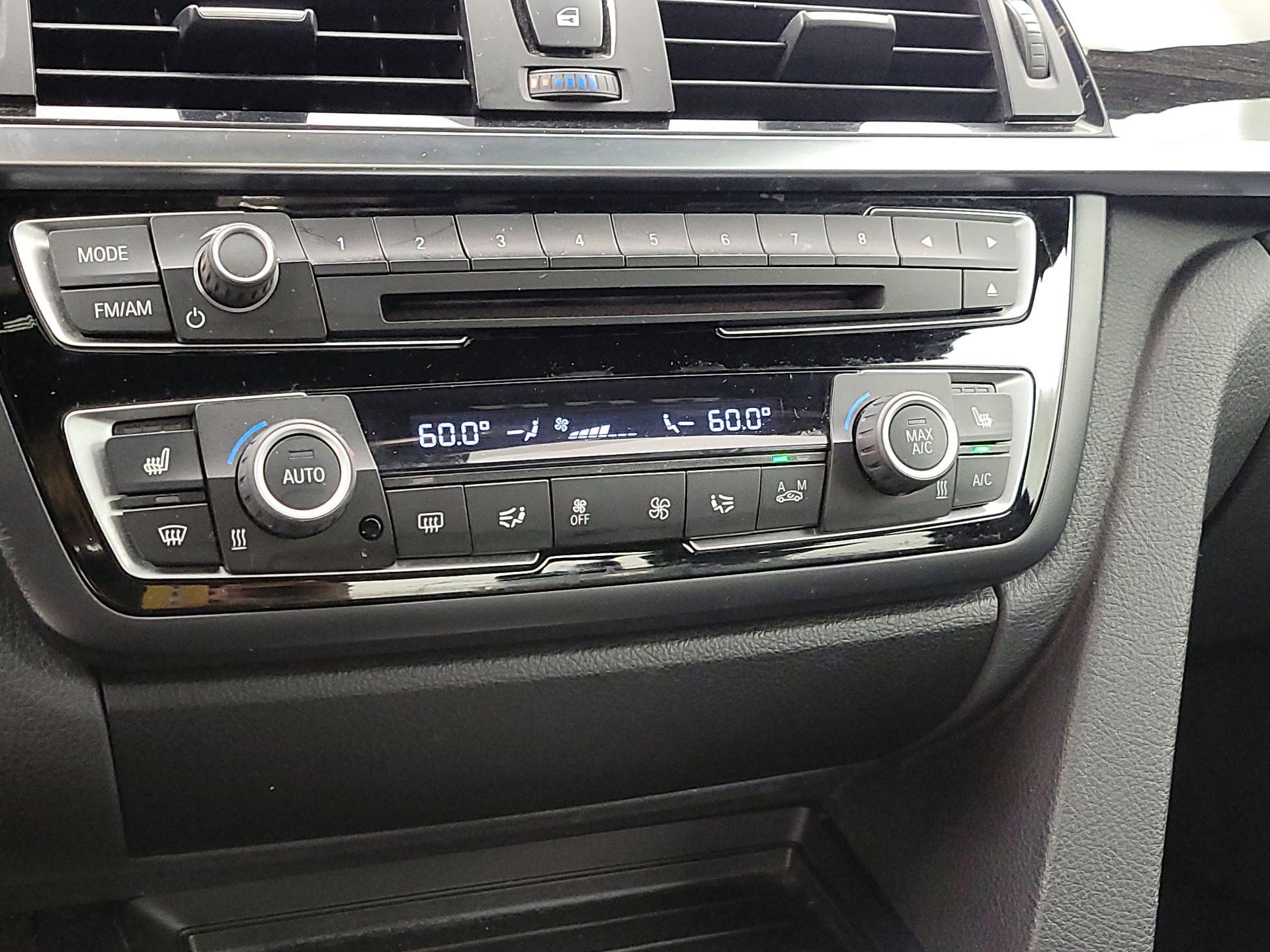 Thumbnail: 2016 BMW 4 Series - 16