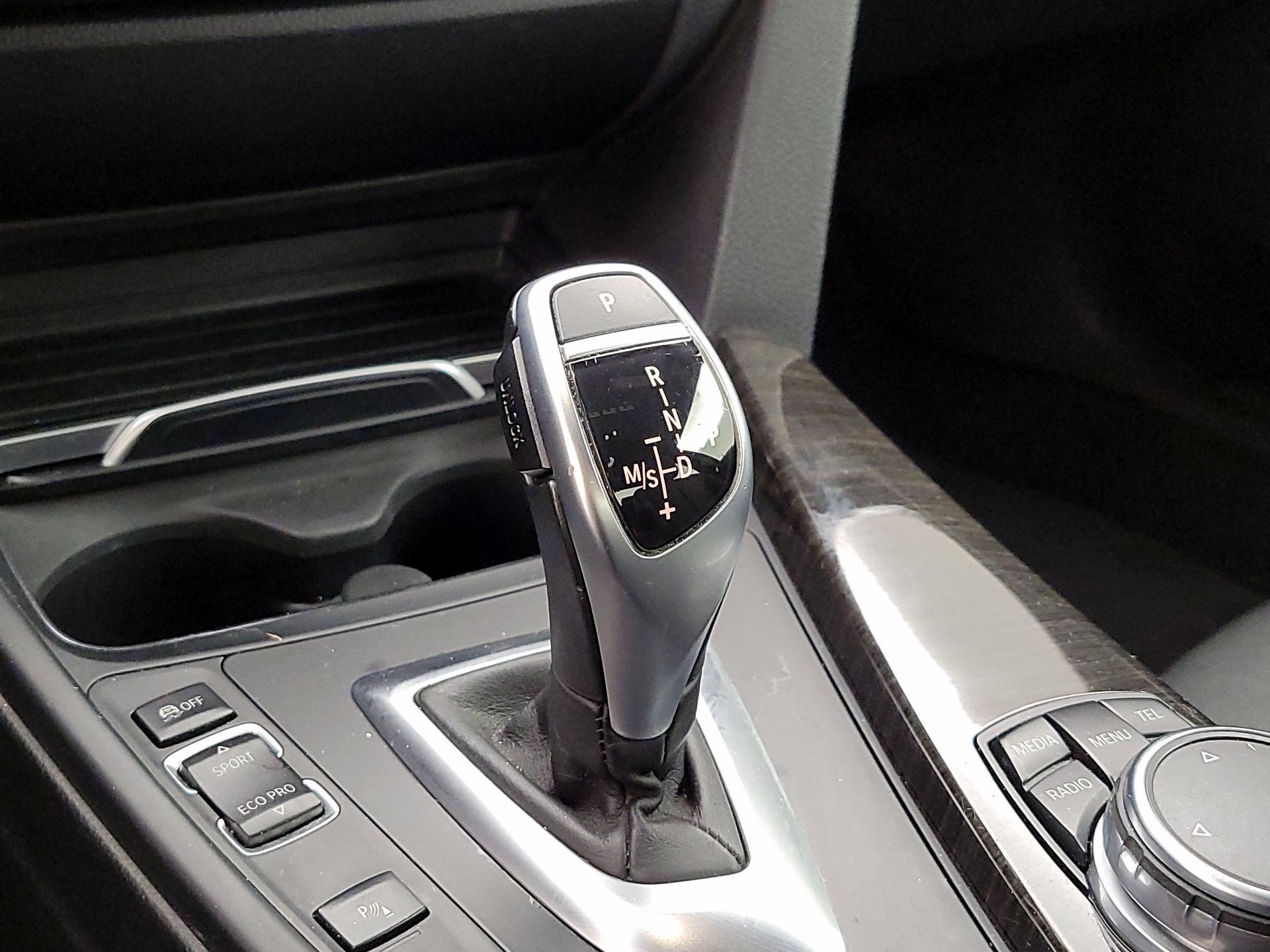 Thumbnail: 2016 BMW 4 Series - 17