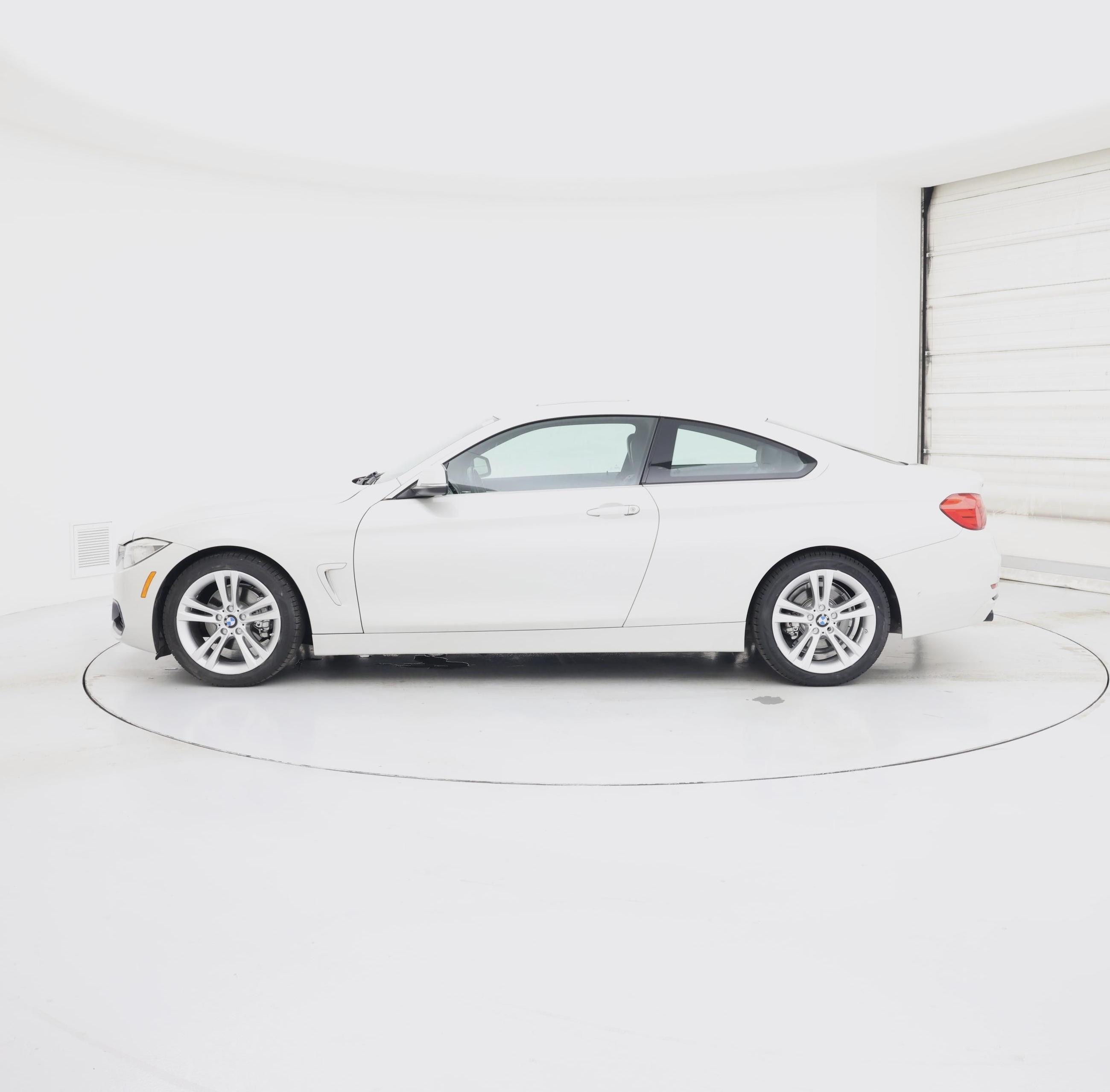 Thumbnail: 2016 BMW 4 Series - 3