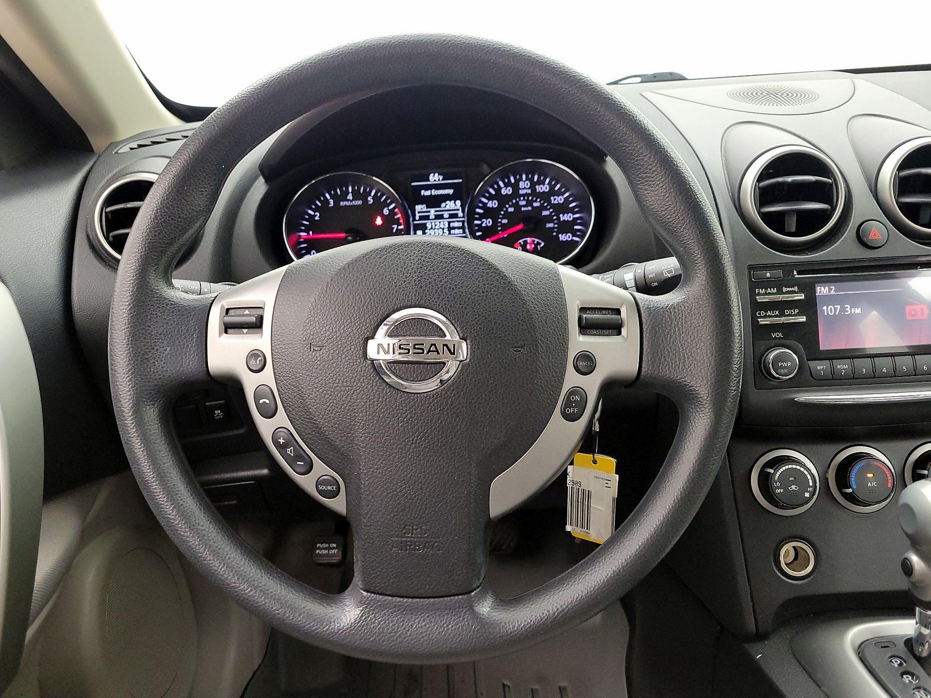 Thumbnail: 2015 Nissan Rogue - 10