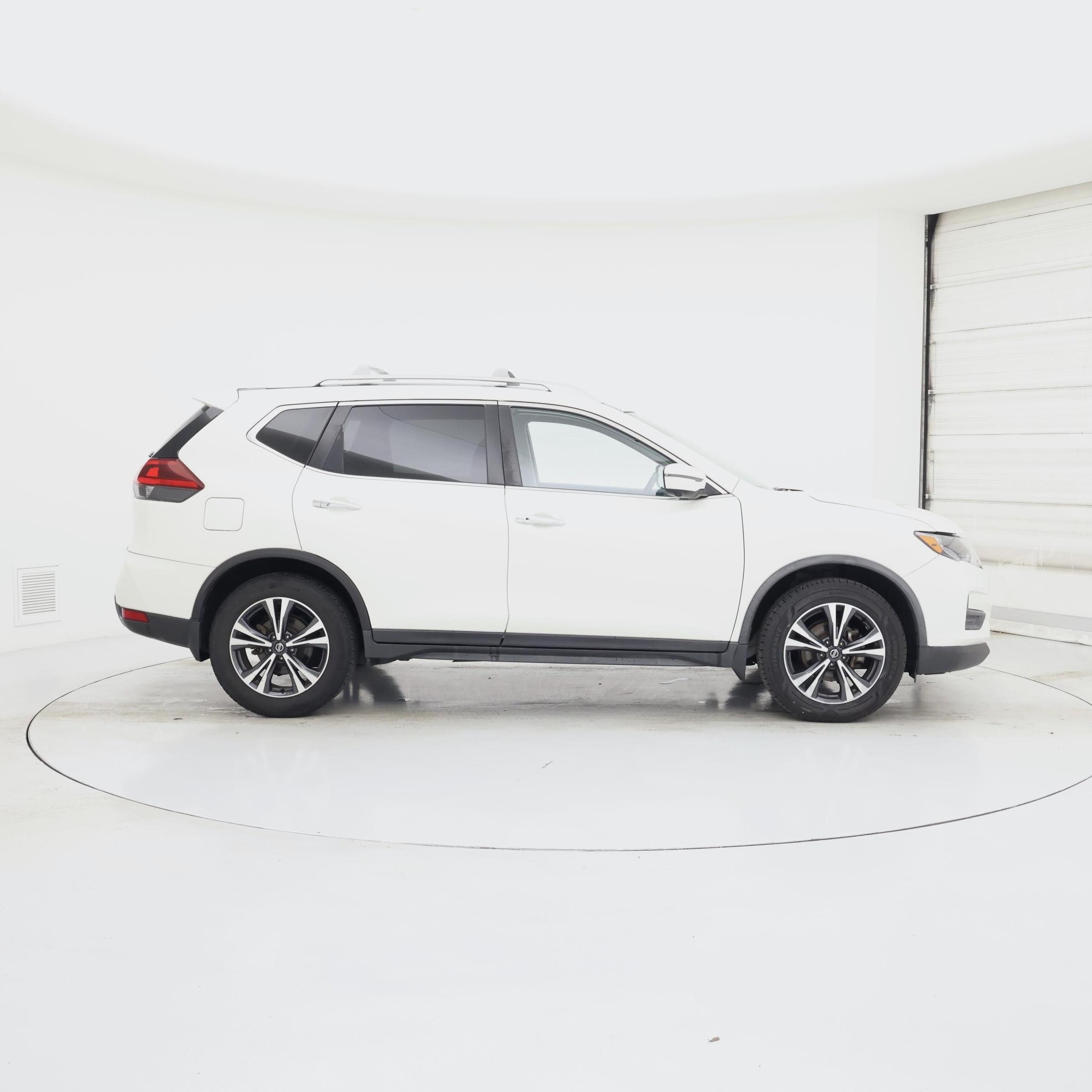 Thumbnail: 2019 Nissan Rogue - 7