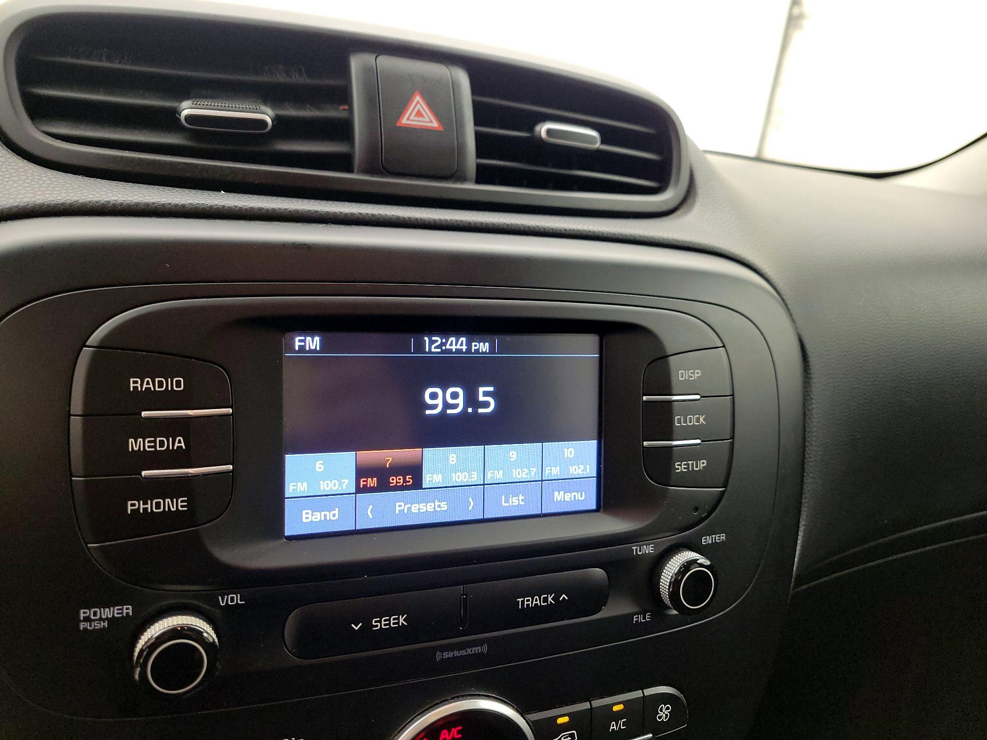 Thumbnail: 2017 Kia Soul - 13