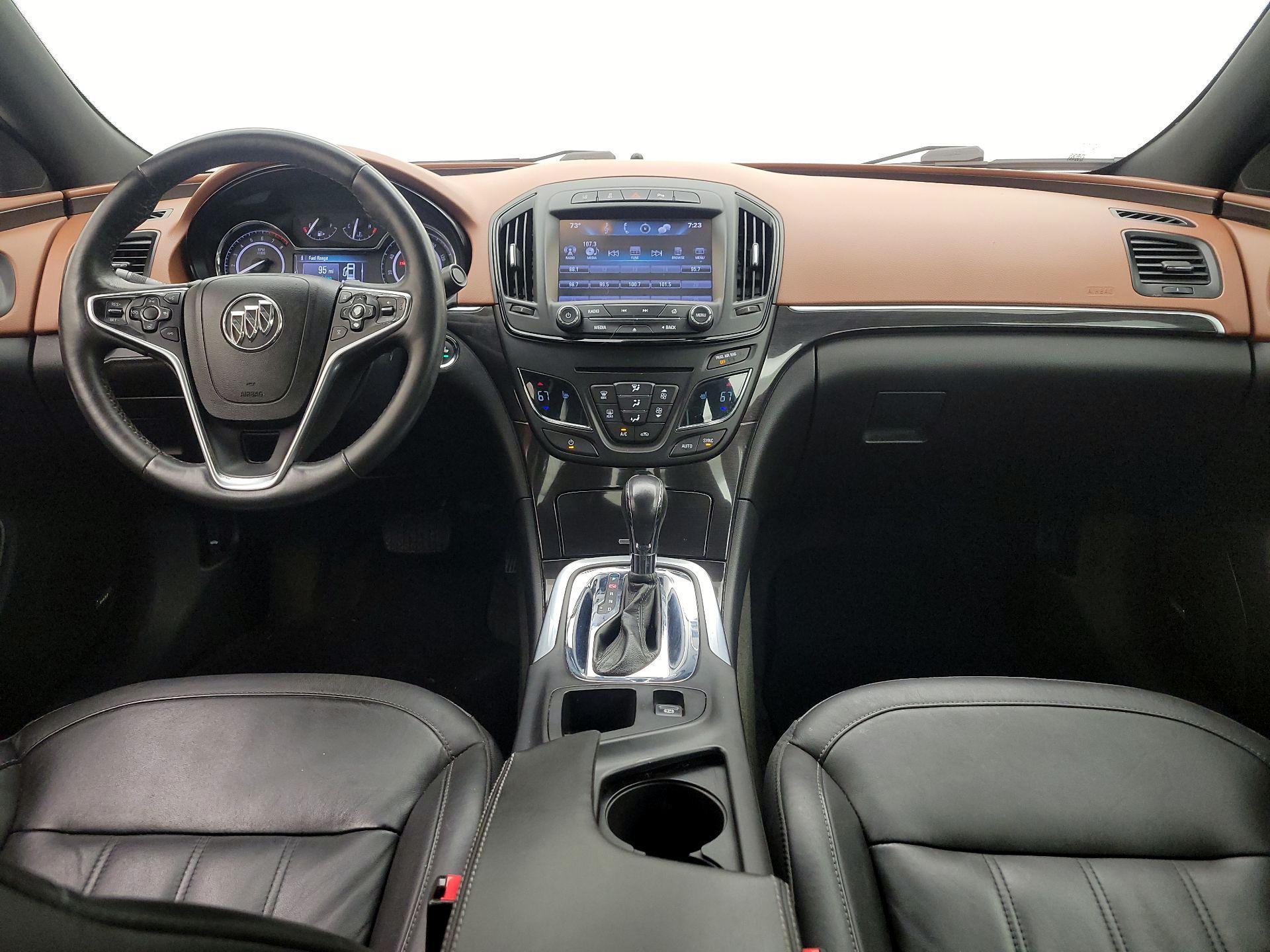 Thumbnail: 2016 Buick Regal - 9