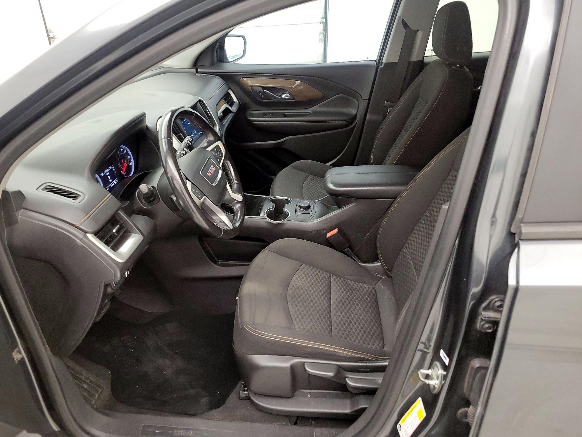 Thumbnail: 2018 GMC Terrain - 11