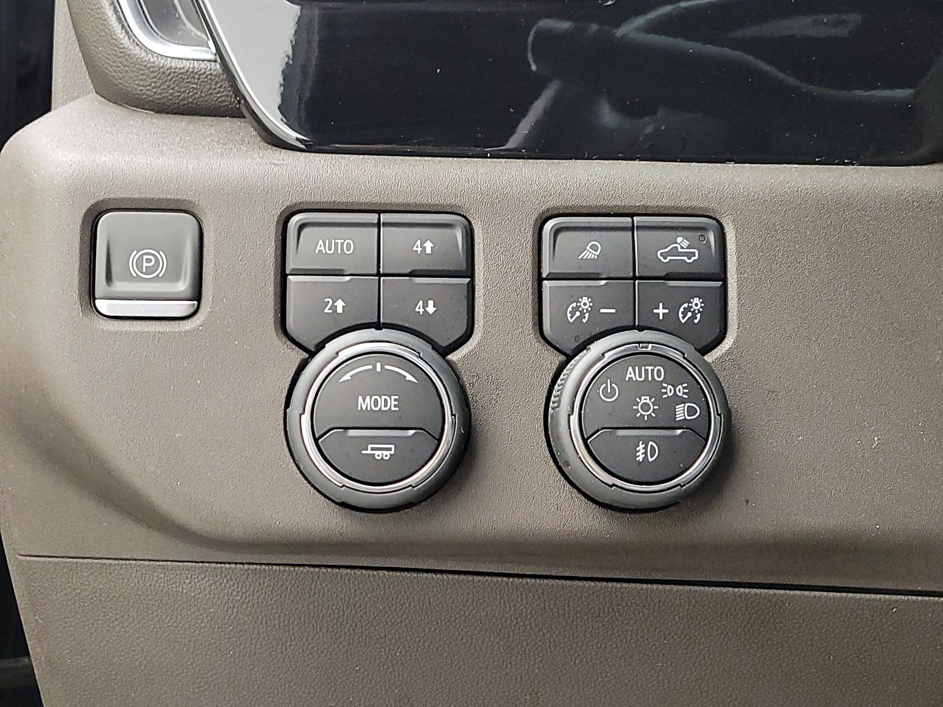 Thumbnail: 2024 Chevrolet Silverado 1500 - 13