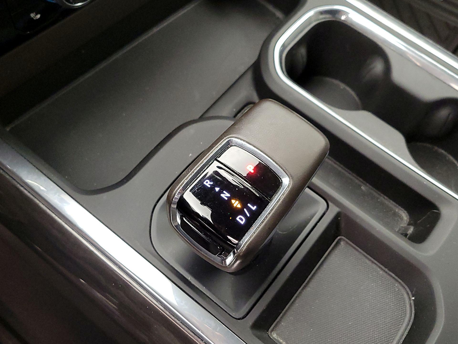 Thumbnail: 2024 Chevrolet Silverado 1500 - 17