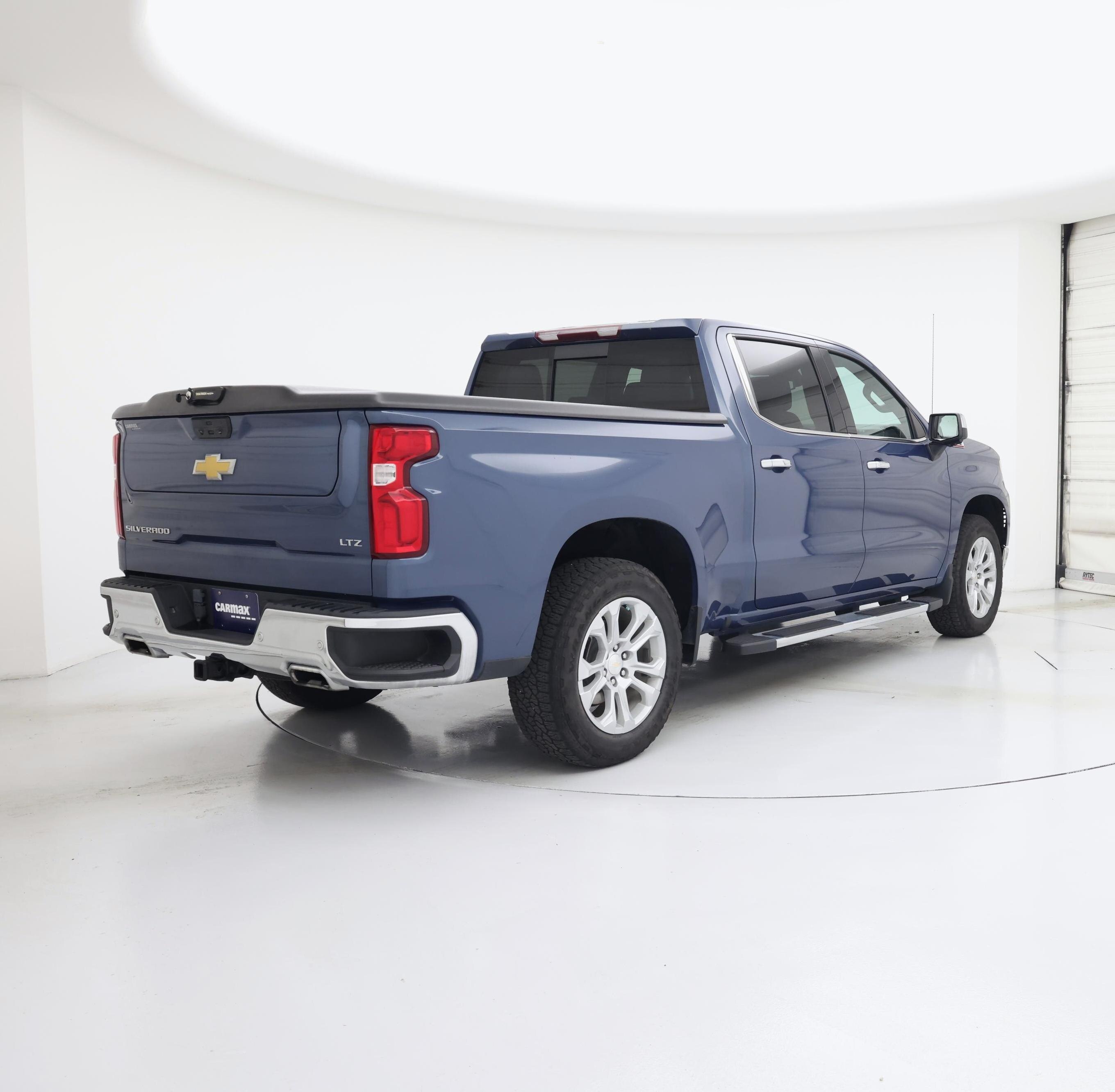 Thumbnail: 2024 Chevrolet Silverado 1500 - 8