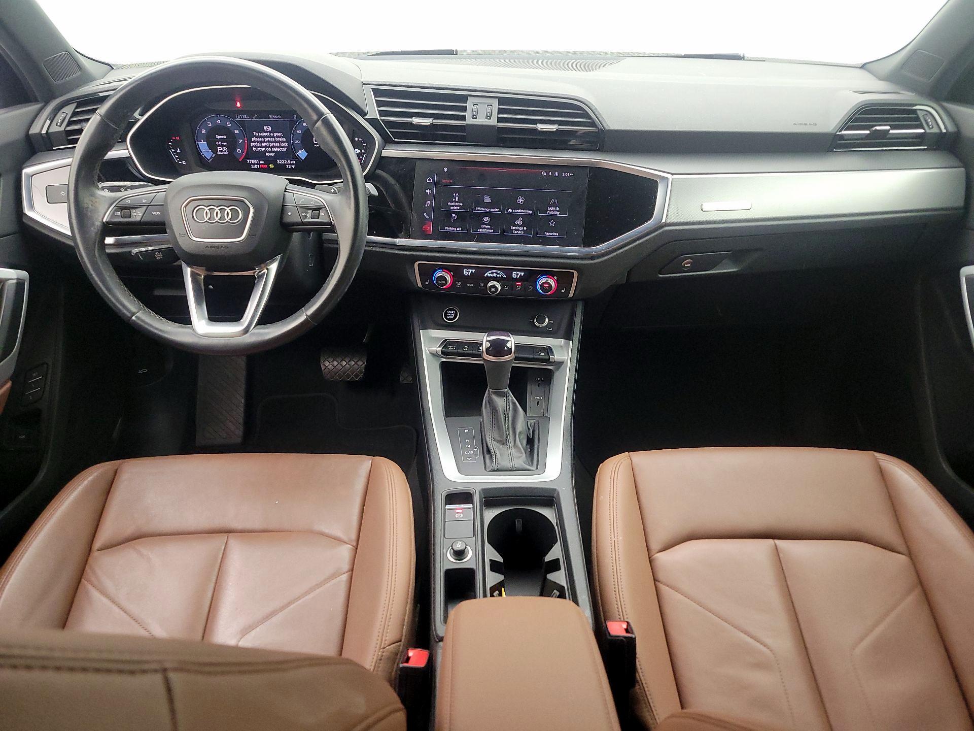 Thumbnail: 2023 Audi Q3 - 9