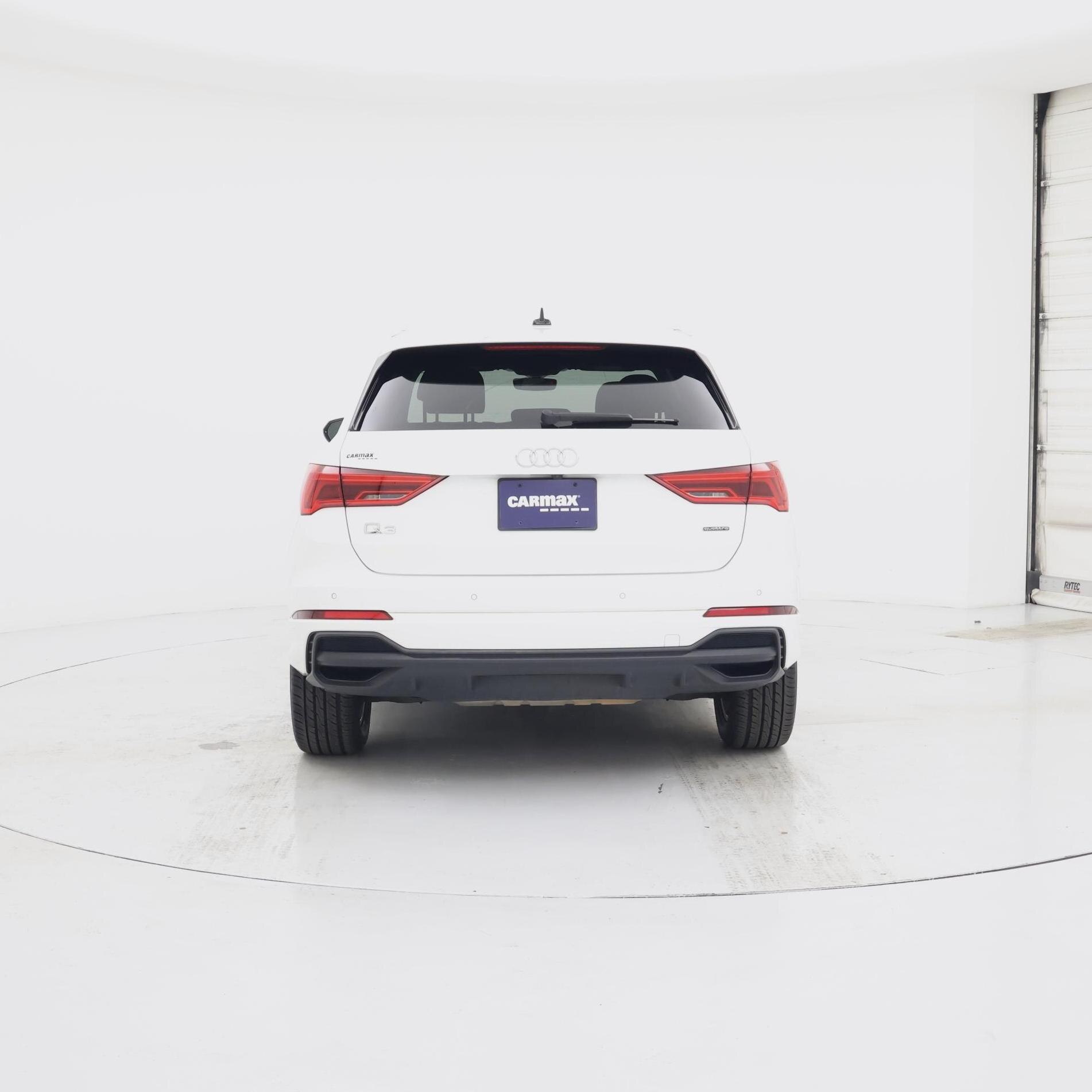 Thumbnail: 2023 Audi Q3 - 6