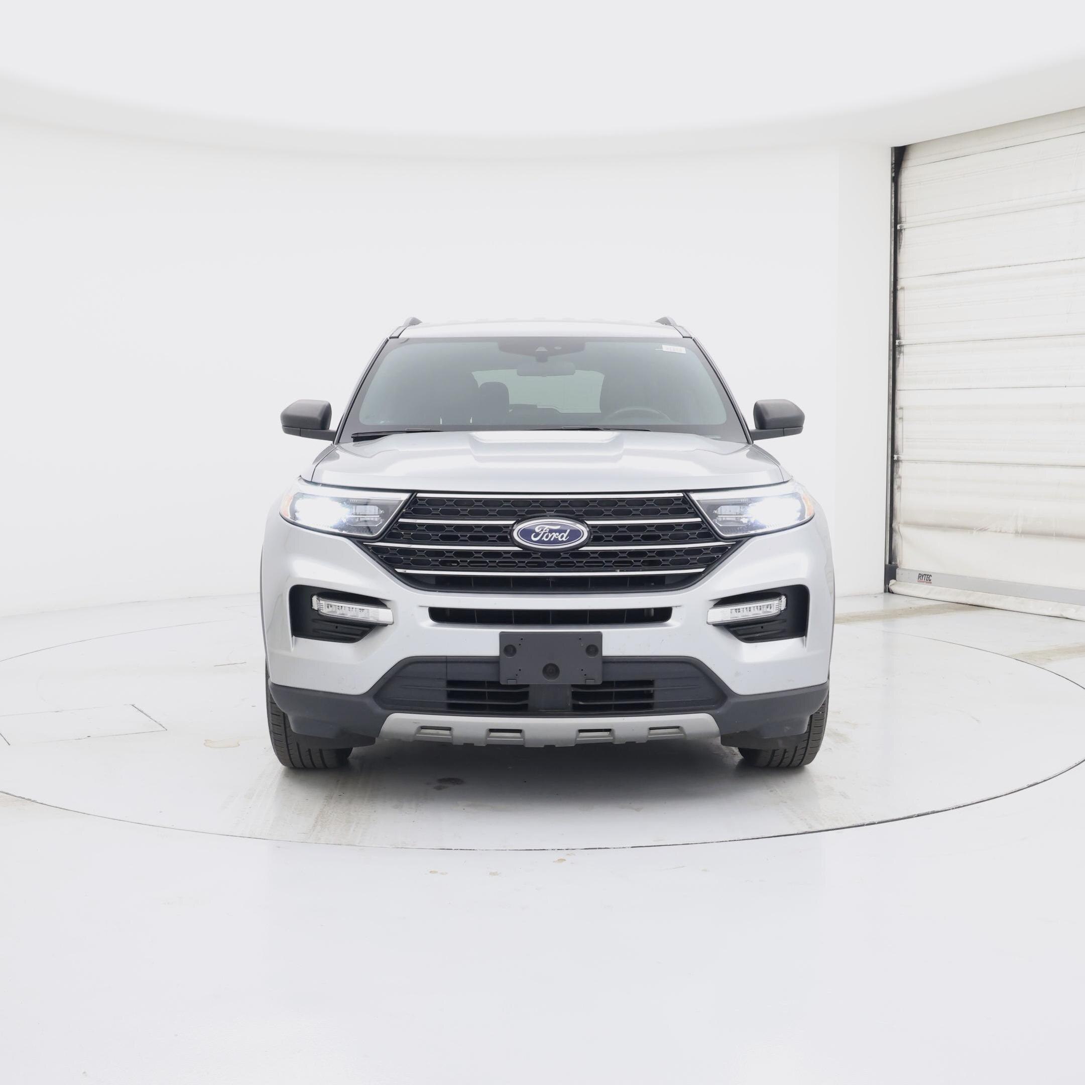 Thumbnail: 2020 Ford Explorer - 5
