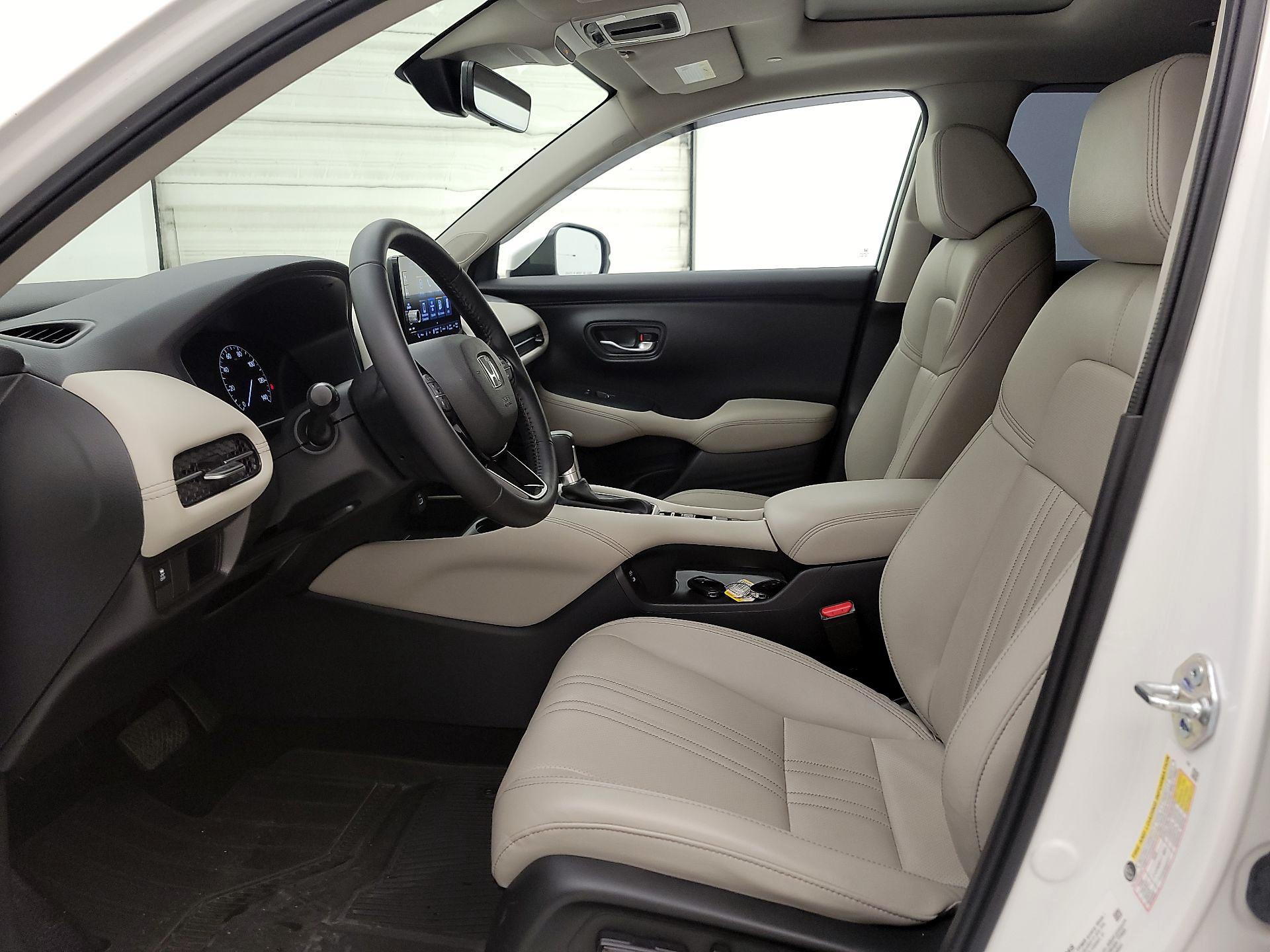 Thumbnail: 2025 Honda HR-V - 11