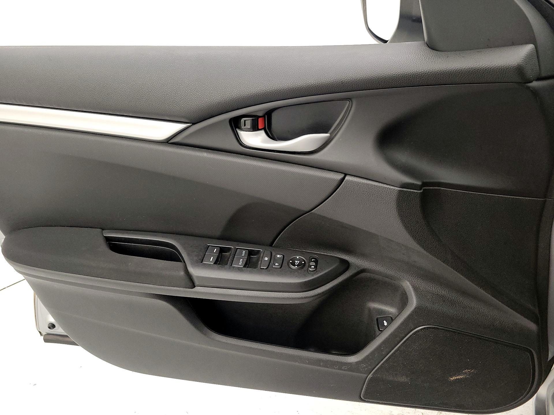 Thumbnail: 2019 Honda Civic - 12