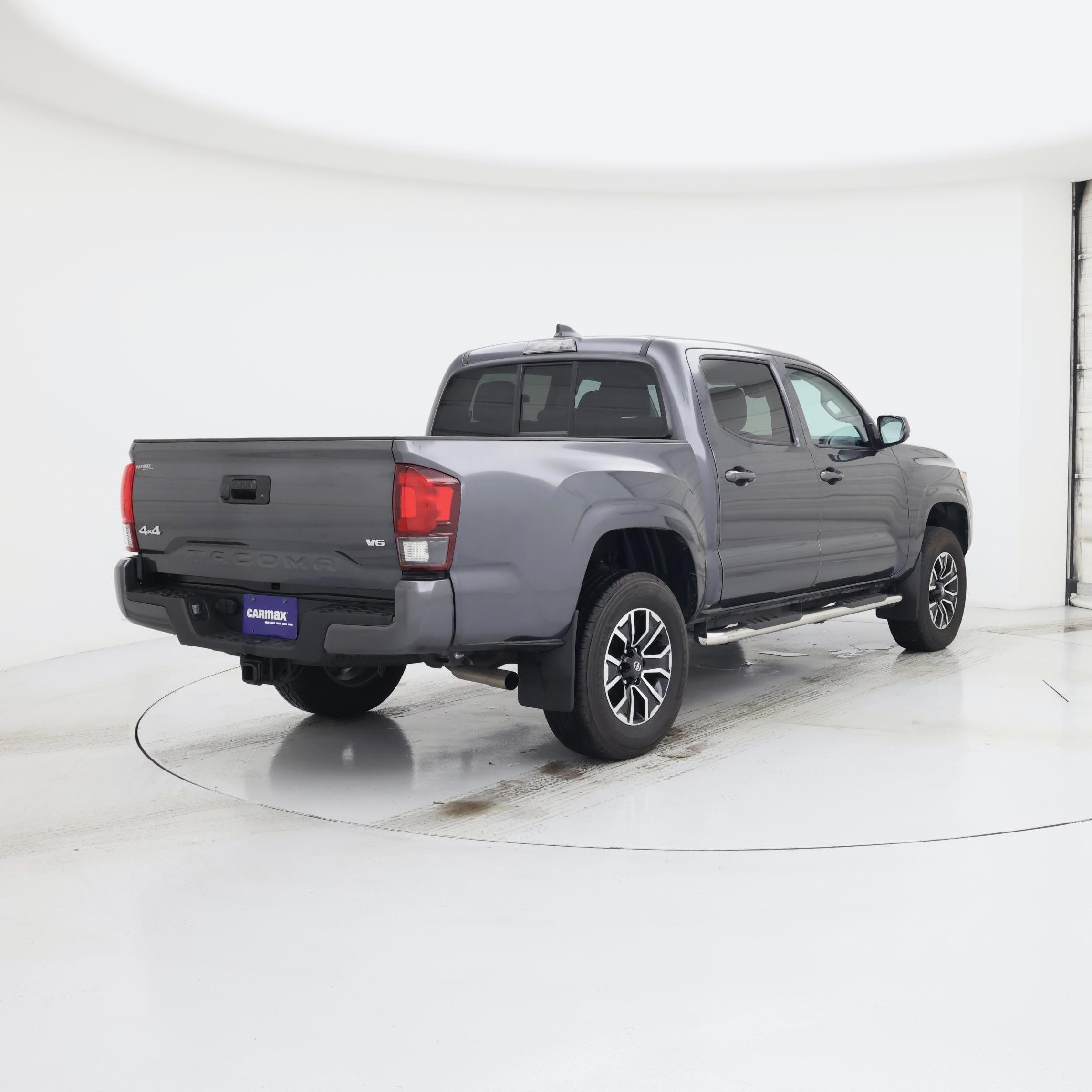 Thumbnail: 2023 Toyota Tacoma - 8