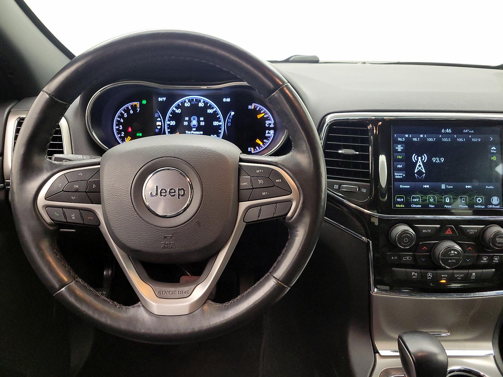 Thumbnail: 2022 Jeep Grand Cherokee - 10