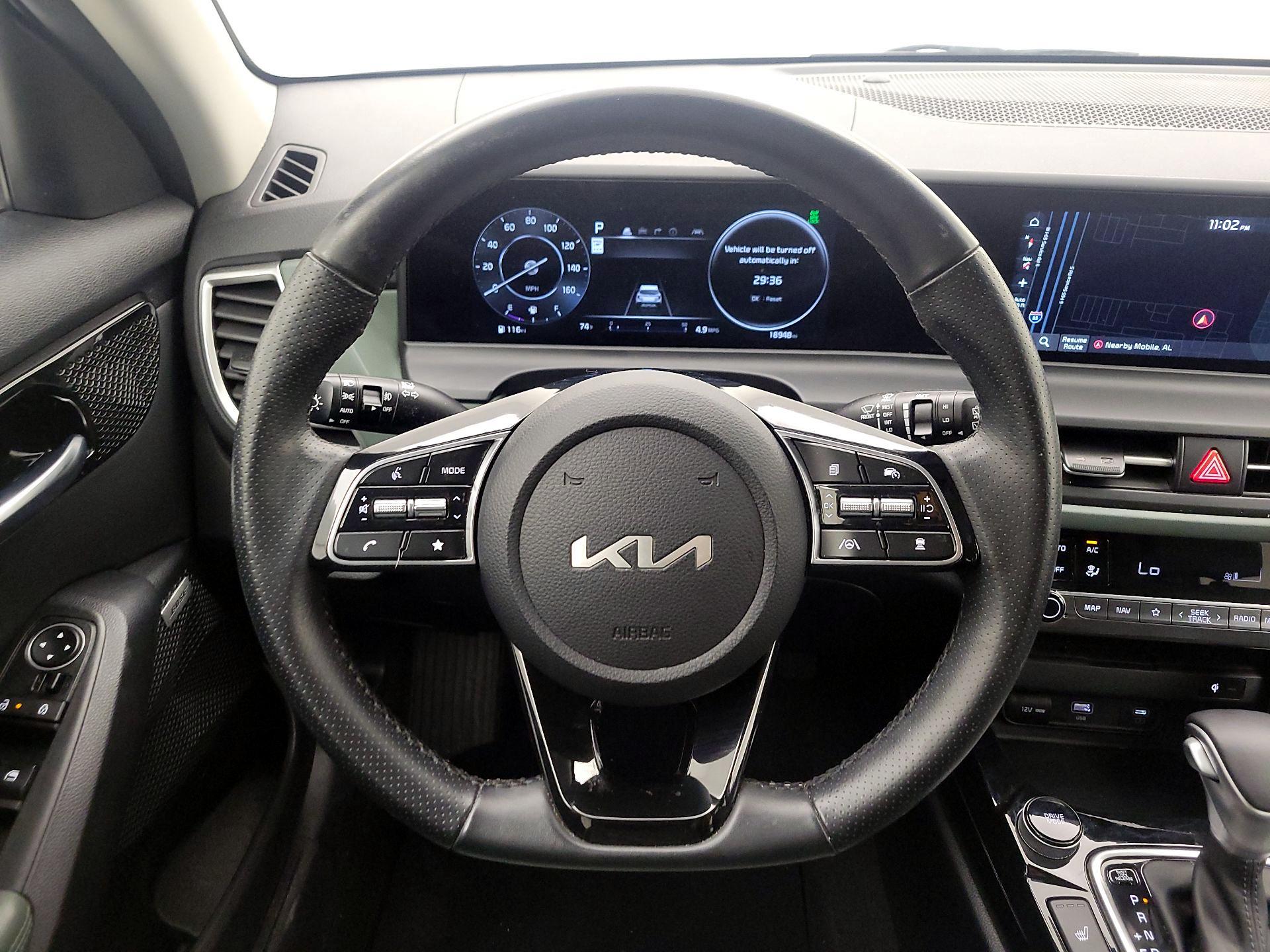 Thumbnail: 2024 Kia Seltos - 10